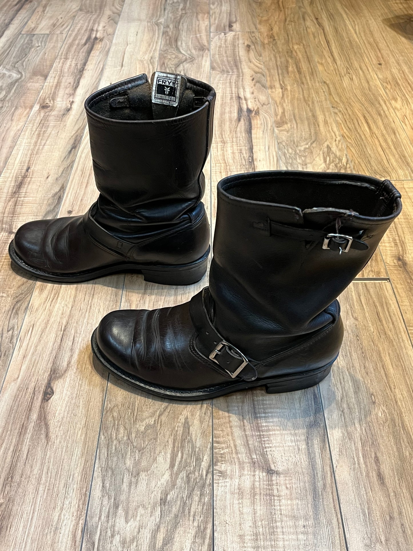 Vintage Frye Harness Brown leather boots, made in USA, Size US Mens 7.5, Womens 9.5, EUR 40 SOLD