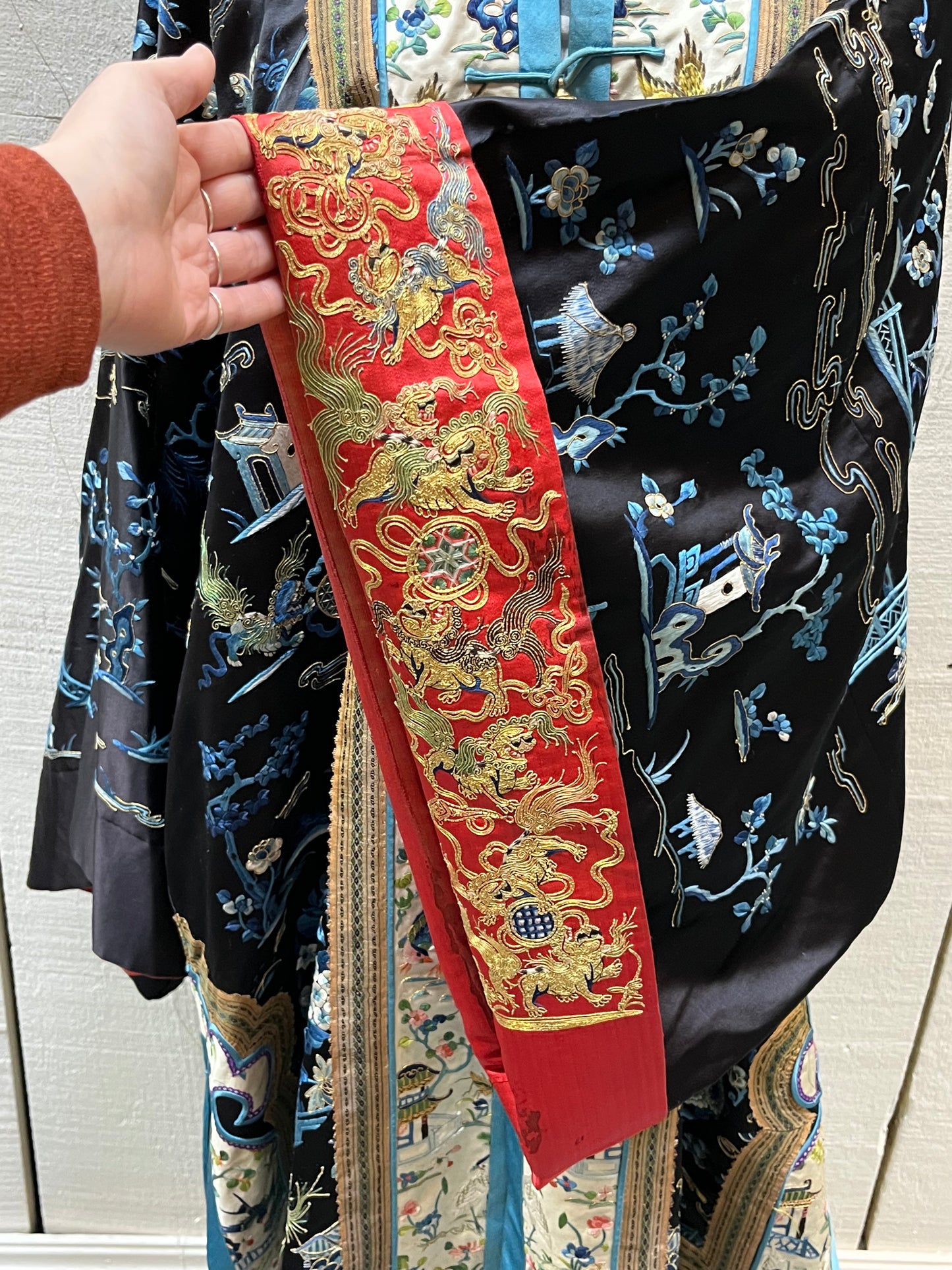 Rare Fine Antique Qing Dynasty Silk Embroidered Robe Kimono