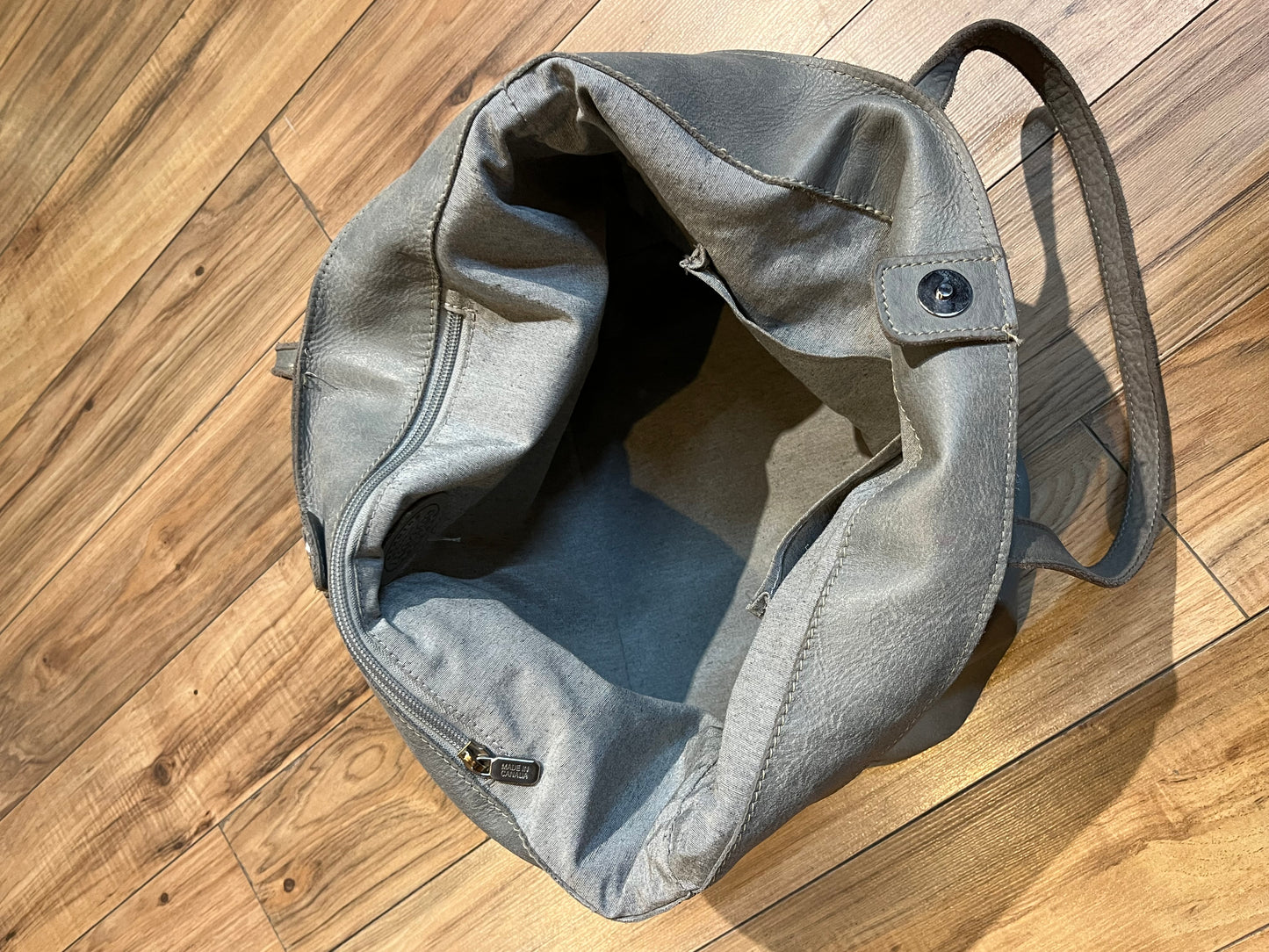 Roots Grey Full Grain Leather Tote Bag, Made in Canada SOLD