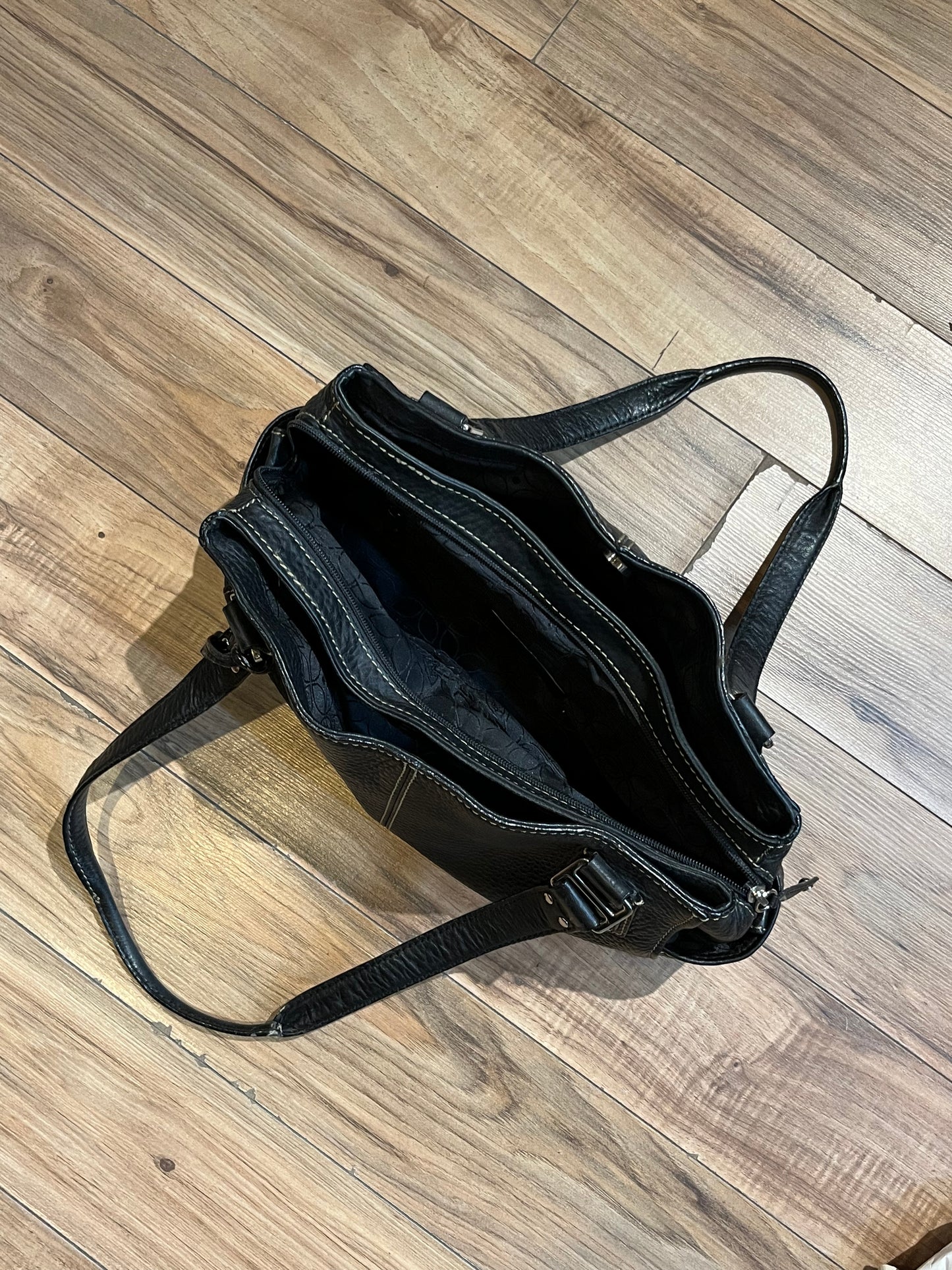 Vintage Fossil Black Leather Handag SOLD