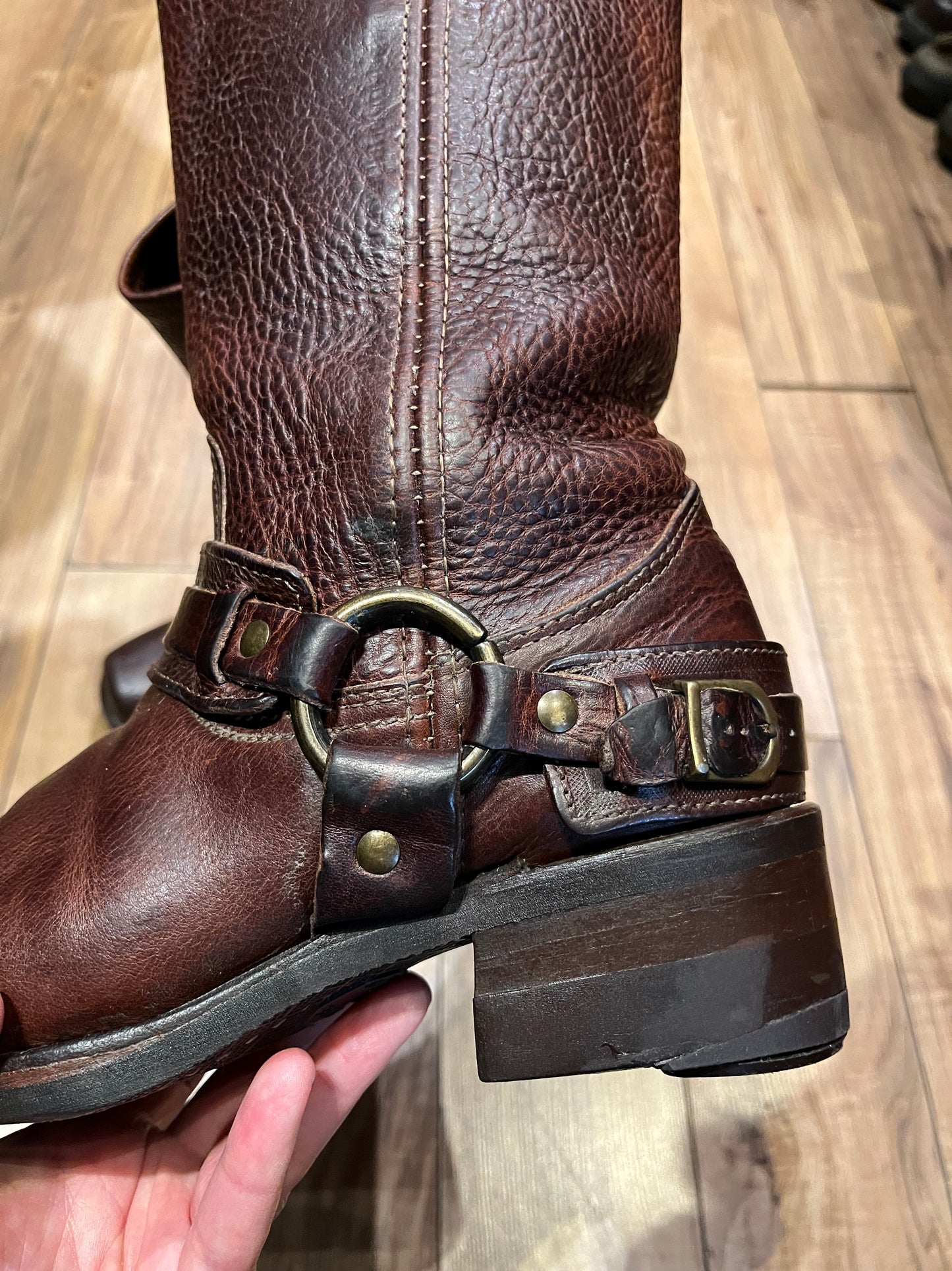Vintage Frye brown harness boots with chisel toe, full grain leather upper and synthetic sole. Made in USA Size 7.5 US Women