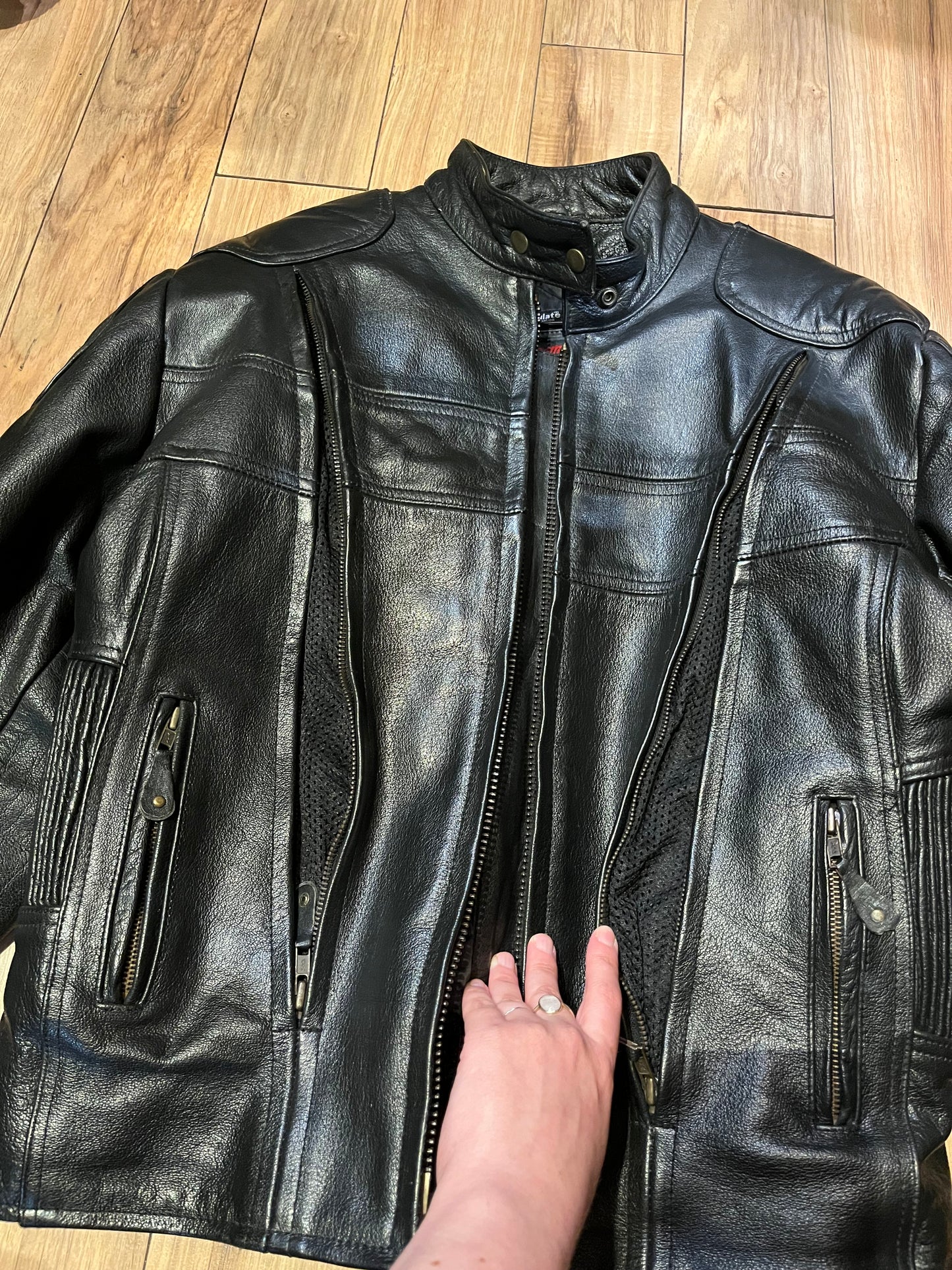 Screamin’ Eagle Black Leather Moto Jacket, Size Large