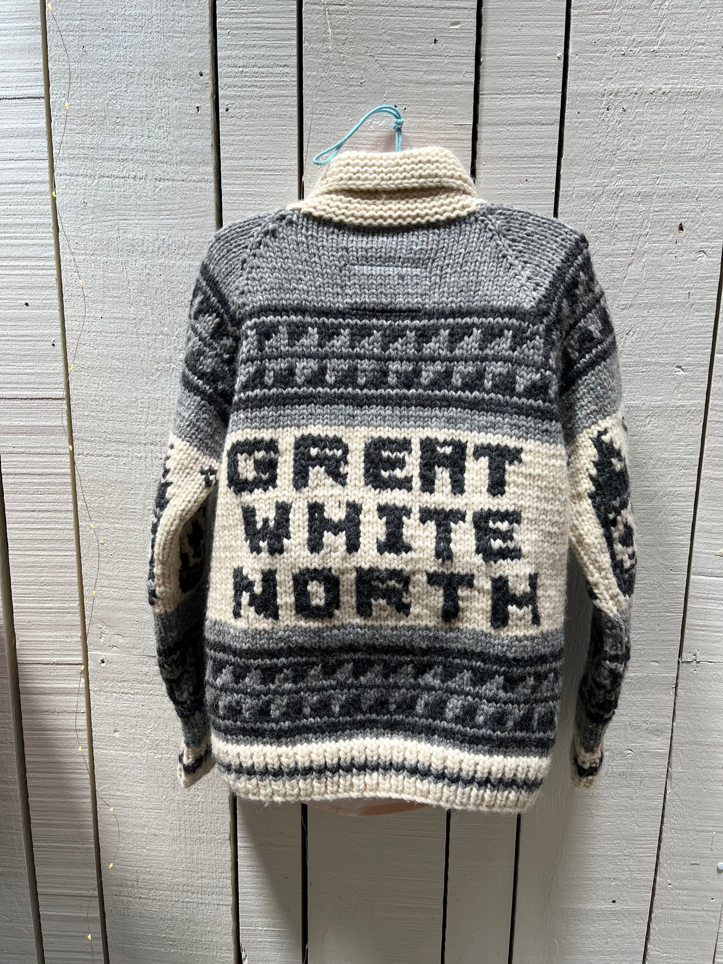 North Star “Bob and Doug Mackenzie’s Great White North” Cowichan Style Zip Cardigan, NWT, Made in Canada, Size Medium