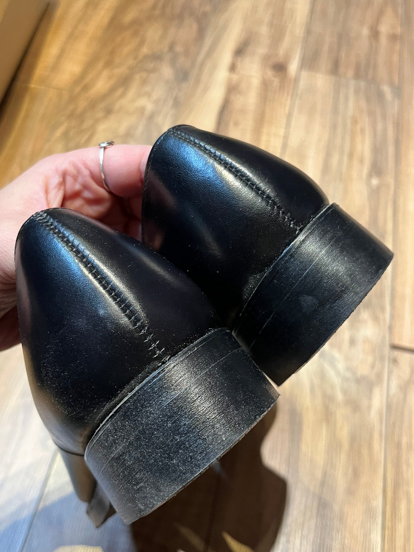 Vintage 1980’s Deadstock RCMP Issue Black Leather Oxford Shoes, Made in Canada, Size Women’s 7.5 AA US