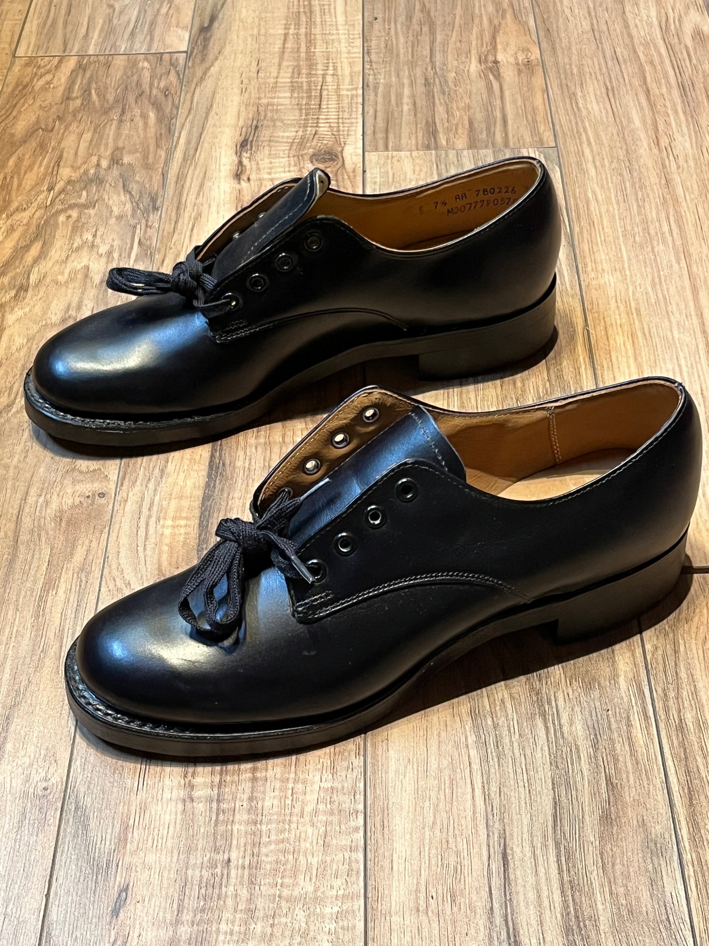 Vintage 1980’s Deadstock RCMP Issue Black Leather Oxford Shoes, Made in Canada, Size Women’s 7.5 AA US
