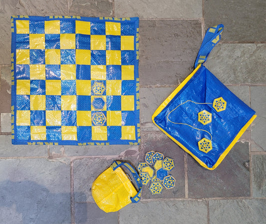 UKRAINE BENEFIT #8 "WHEN WAS THE LAST TIME YOU PLAYED..."  TSANG, WYANNE