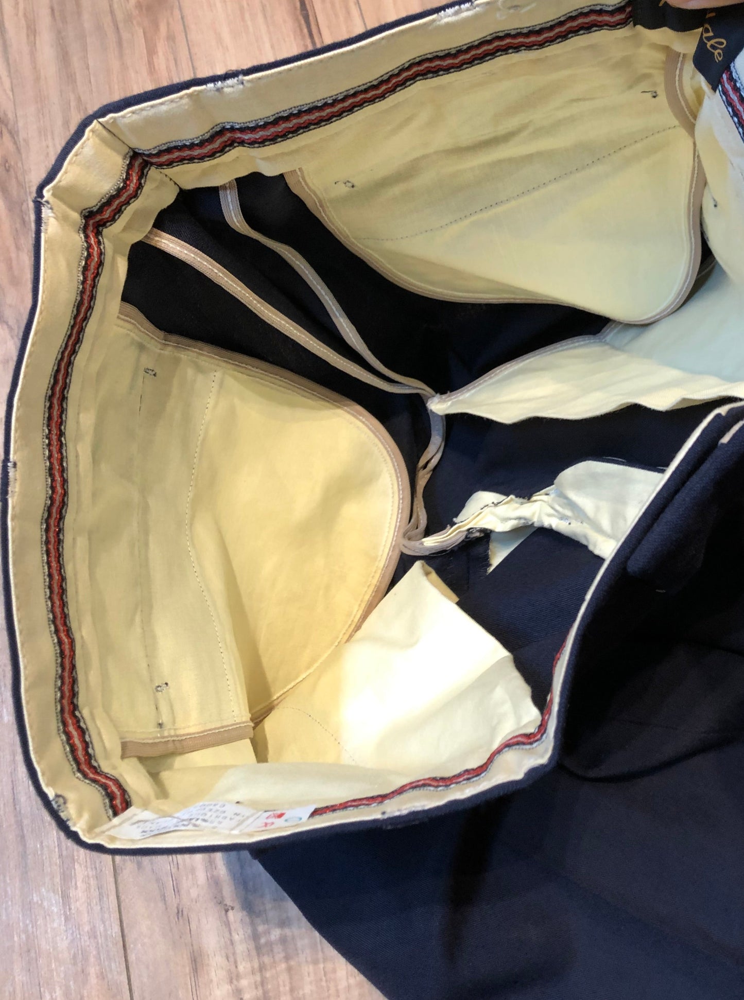 Kingspier Vintage - Vintage deadstock Eaton Birkdale 55% Polyester/ 45% wool dress pants with straight leg, mis rise, zip fly and front and back pockets.
Made in Czechoslovakia