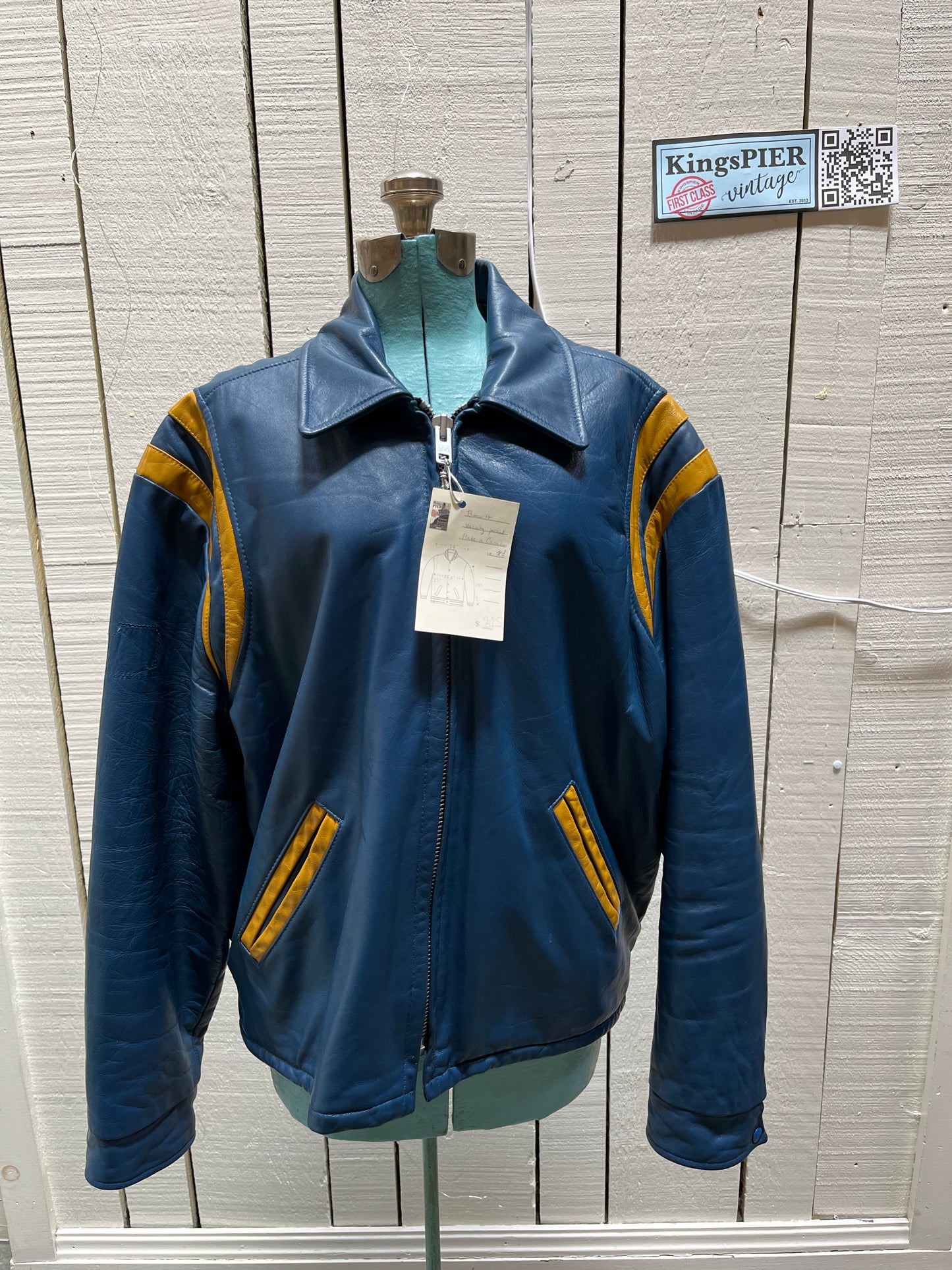 Bonwitt of Winnipeg blue and yellow leather varsity jacket.
Jacket features a zipper closure, two front pockets and a quilted lining.
Made in Canada.
Size XL