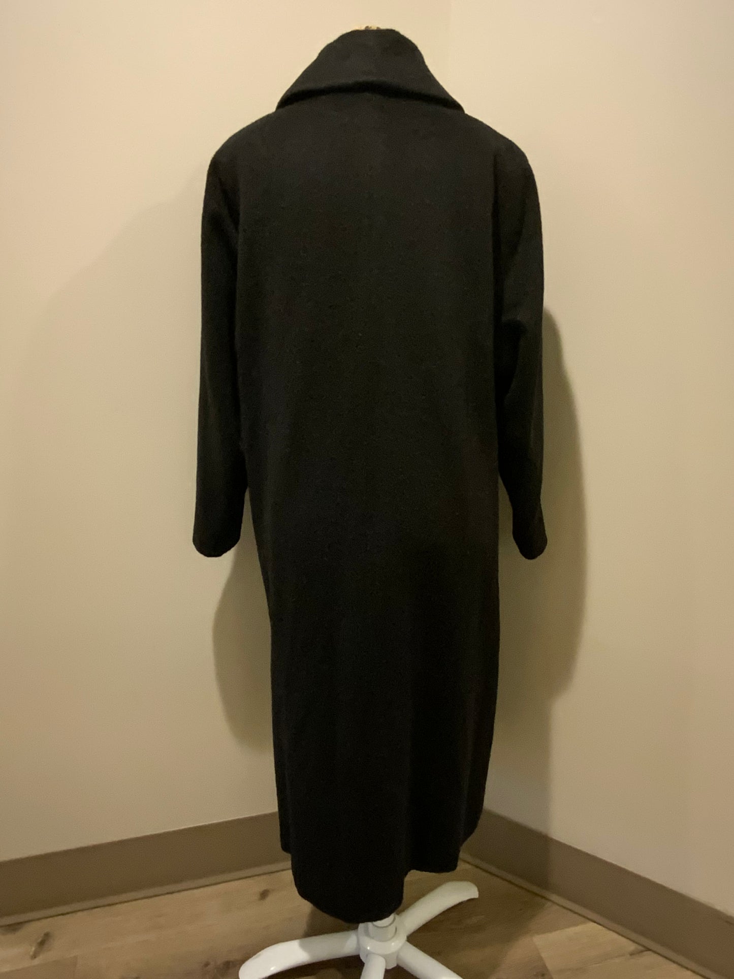 Kingspier Vintage - All Wool Full length black soft wool coat with button closures and front pockets. Made in England.