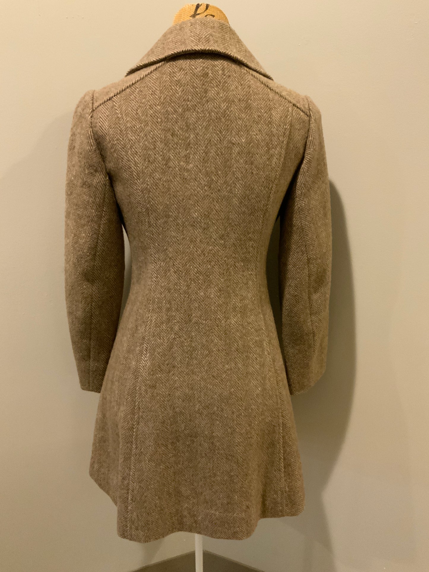 Kingspier Vintage - Wool herringbone car coat with front buttons and four front flap pockets. Union made in Canada.