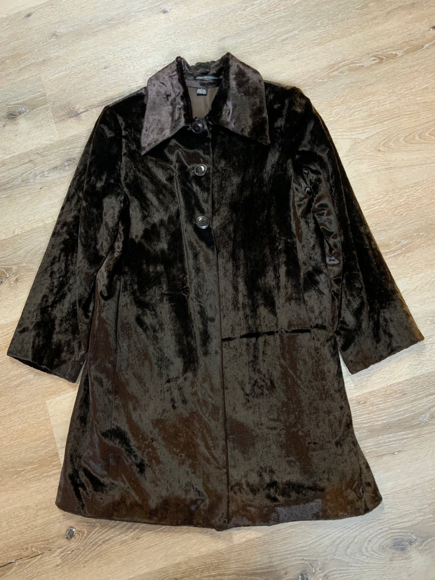 Kingspier Vintage - Isda & Co dark brown car coat with buttons, front welt pockets and two inside pockets. Fits a size 1.