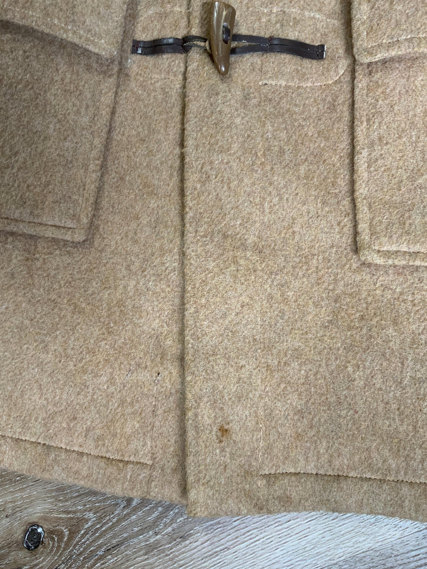 Kingspier Vintage - Sears textured beige wool blend duffle coat with hood, zipper, wooden toggles, flap pockets and tartan lining. Made in Canada. Size 36.
