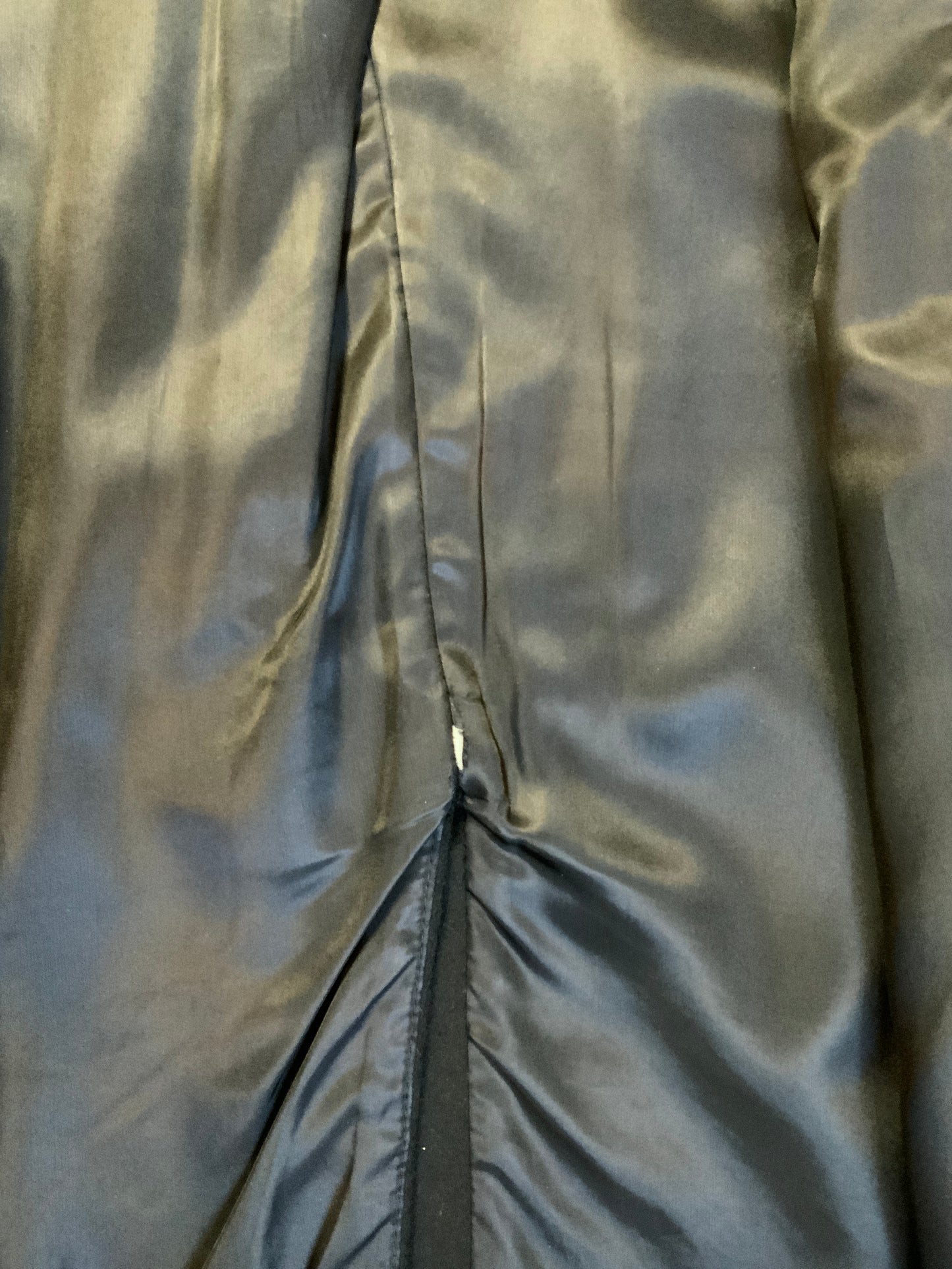 Kingspier Vintage - Lindzon Black 100% pure virgin wool double breasted overcoat with slash pockets. Made in Canada.
