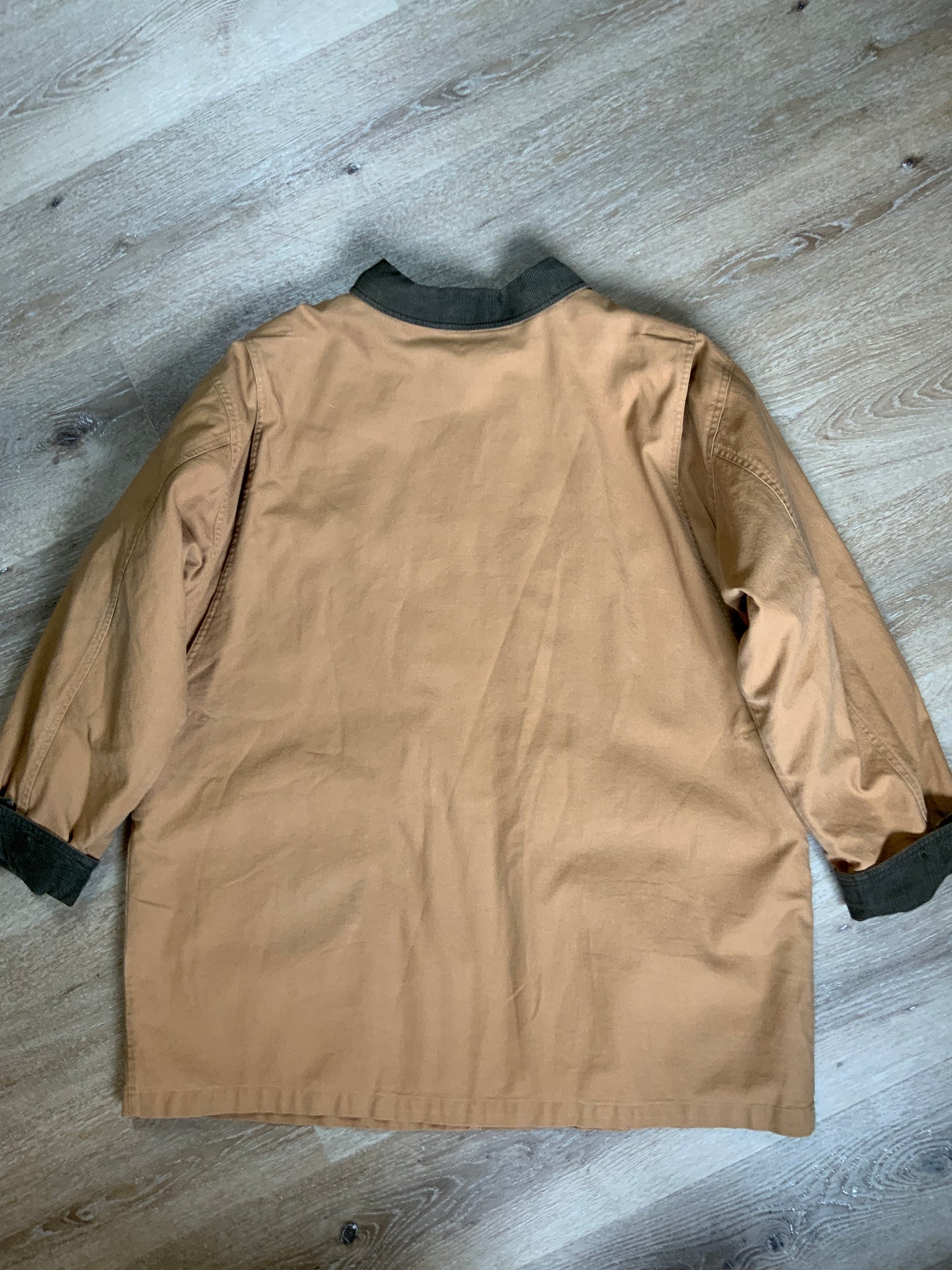 Kingspier Vintage - L.L.Bean tan field jacket with green corduroy collar and cuff, four front patch pockets button closures, removable plaid wool blend liner. Size 2XL women’s.