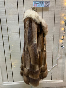 Kingspier Vintage - Vintage 70’s Mitchell Fur Co. Fur Coat features an exaggerated fur collar, double breasted button closures, D,A,P monogram and a bottom portion that zips off to give the option of a shorter jacket.

Made in Canada.