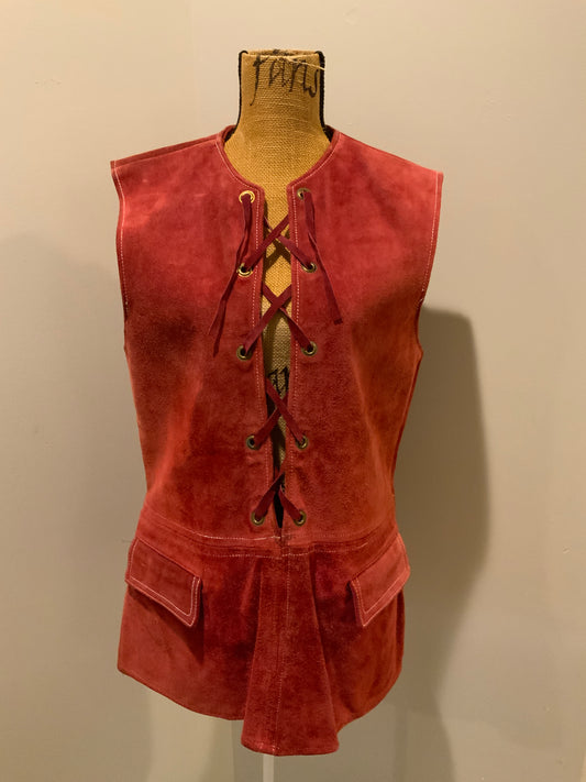 Kingspier Vintage - Rice Sports Wear red suede vest with lace up detail in the front, side zipper and two flap pockets. Made in Canada. Size 38.