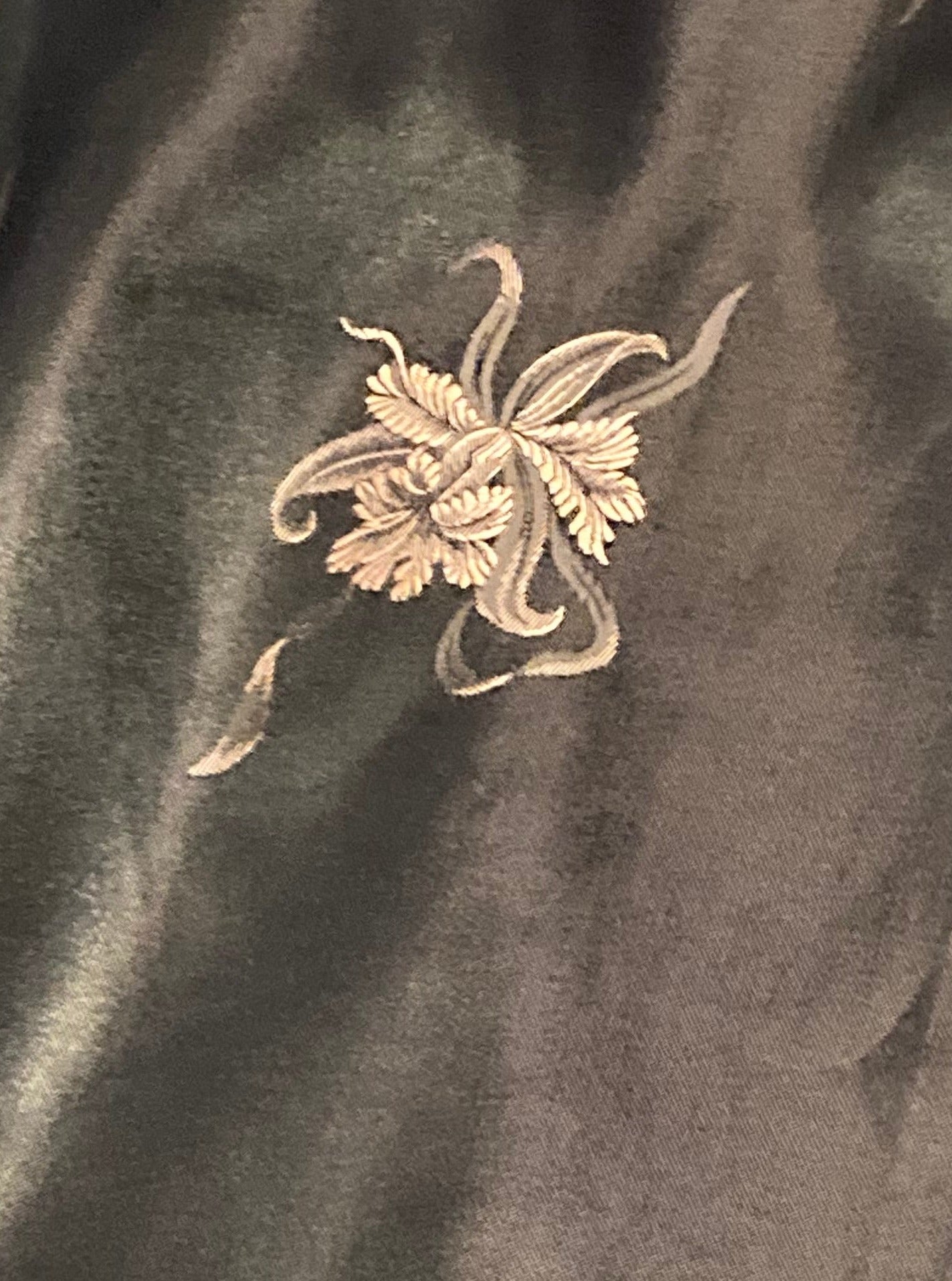 Kingspier Vintage - Vintage Charles Brown Furriers LTD Fur Coat with satin lining, H.D. monogram and large buttons.
Made in Halifax, Canada.