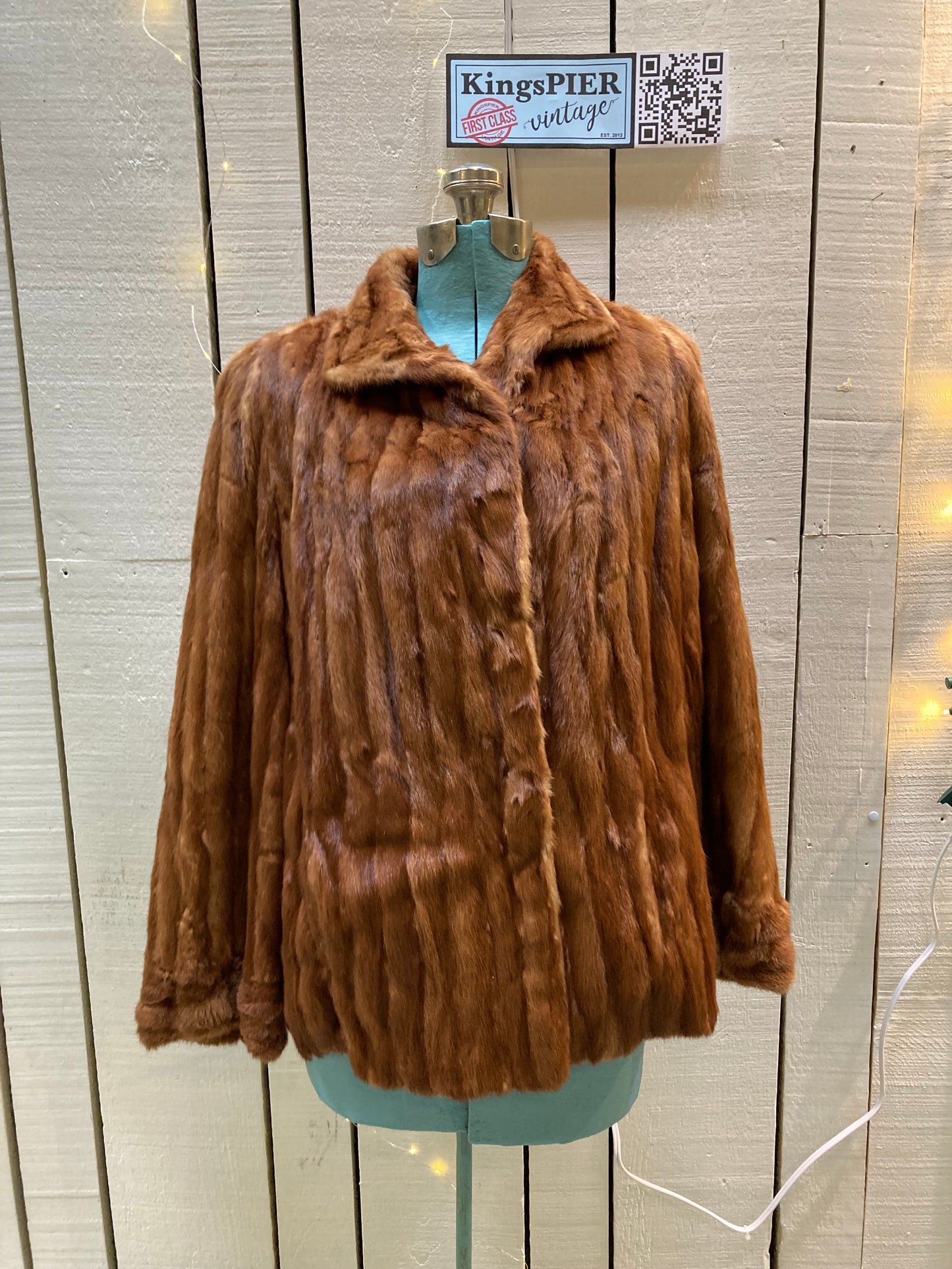 Kingspier Vintage - Vintage Louis Saltzman fur opera coat with hook and eye closures and twp front pockets, one inside pocket.
Made in USA.