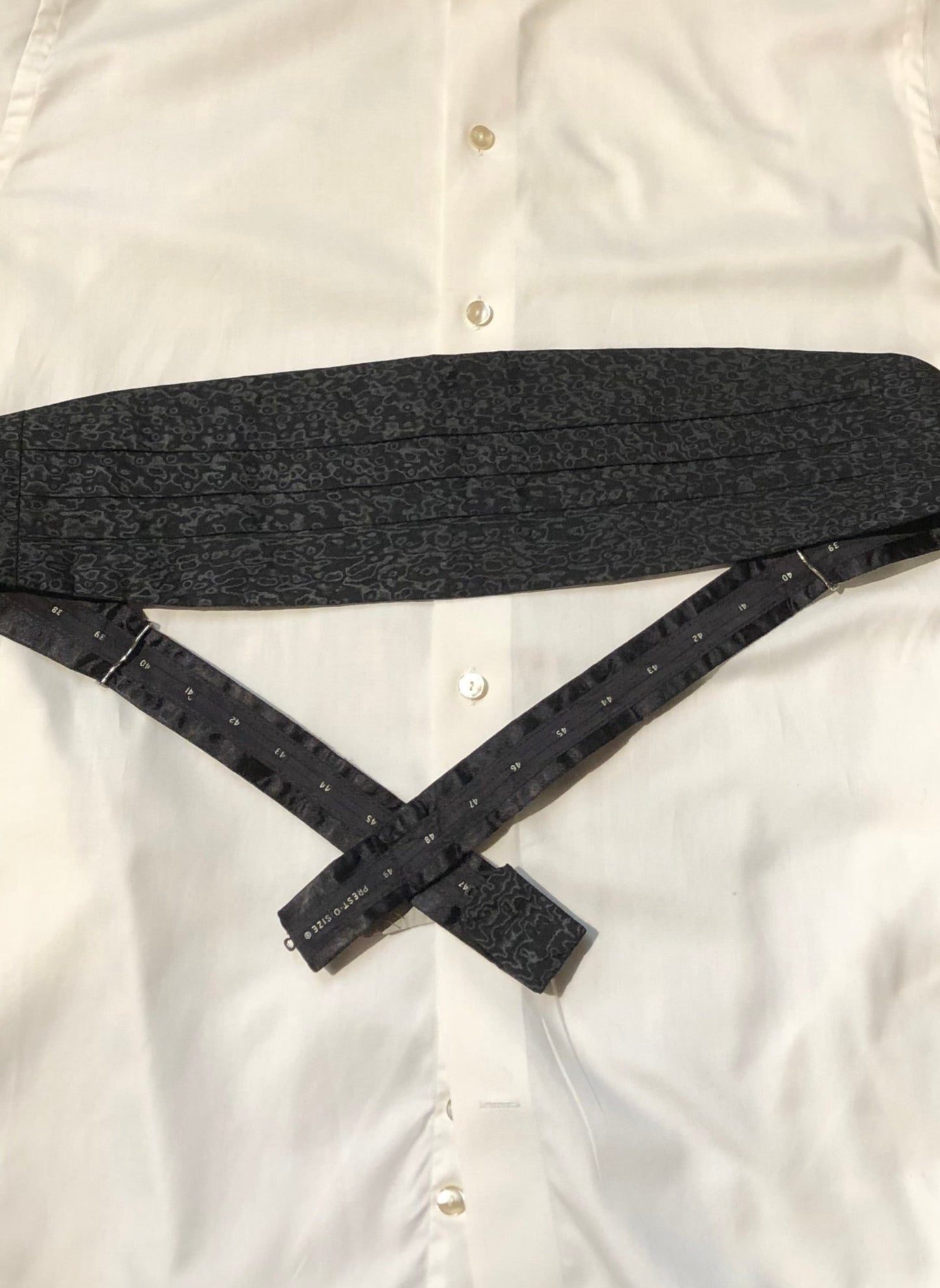 Kingspier Vintage - Vintage A.Sulka & Company black pure watered silk cummerbund.
Adjustable.