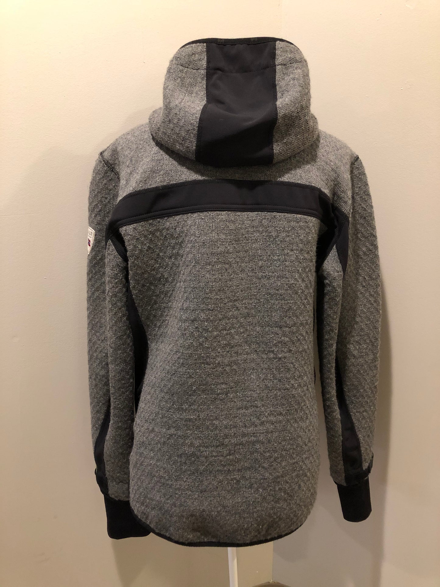 Kingspier Vintage - Dale of Norway weatherproof grey and black treated wool jacket with zipper, vertical pockets, thumb hole details, detachable hood and Dale of Norway crest on shoulder.