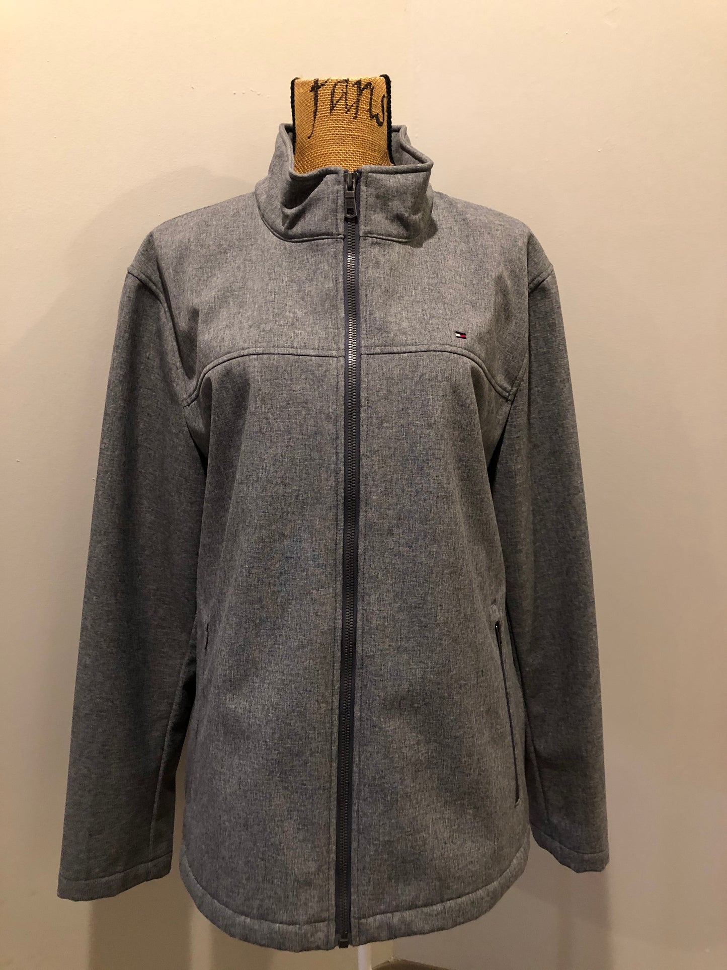 Kingspier Vintage - Tommy Hilfiger grey jacket with zipper, front slash pockets and inside pocket.