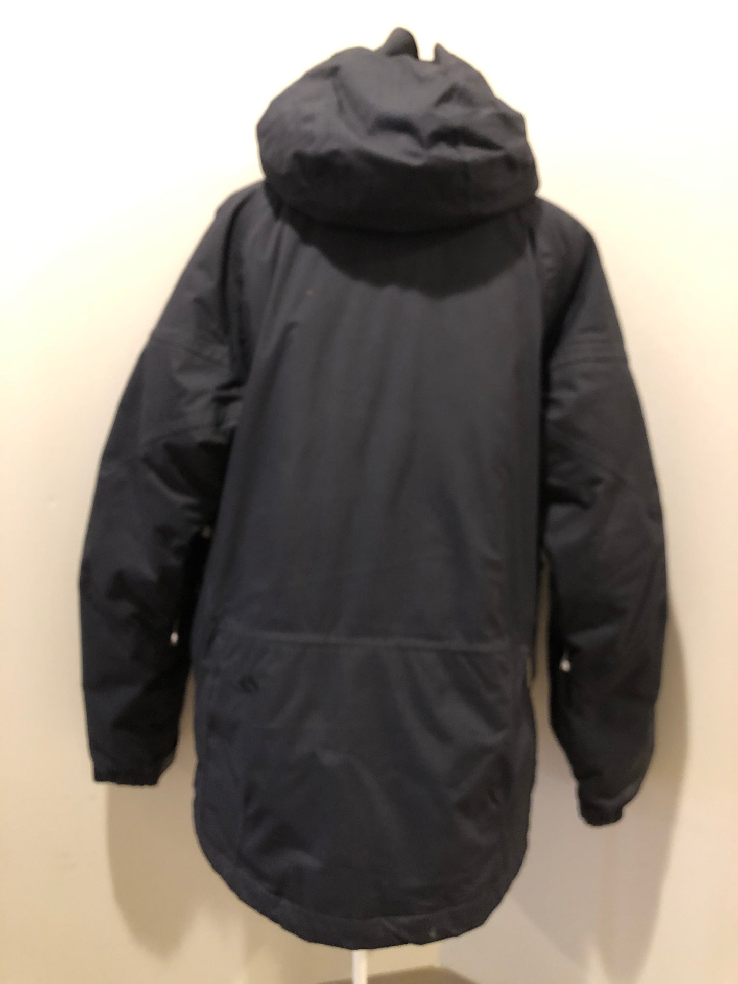 Kingspier Vintage - Bonfire “Triumph” black down filled, waterproof ski jacket with waterproof zippers,sling shot hood adjust, season pass window, many well thought out outside and inside pockets for headphone, phone, goggles, Etc. Size medium.