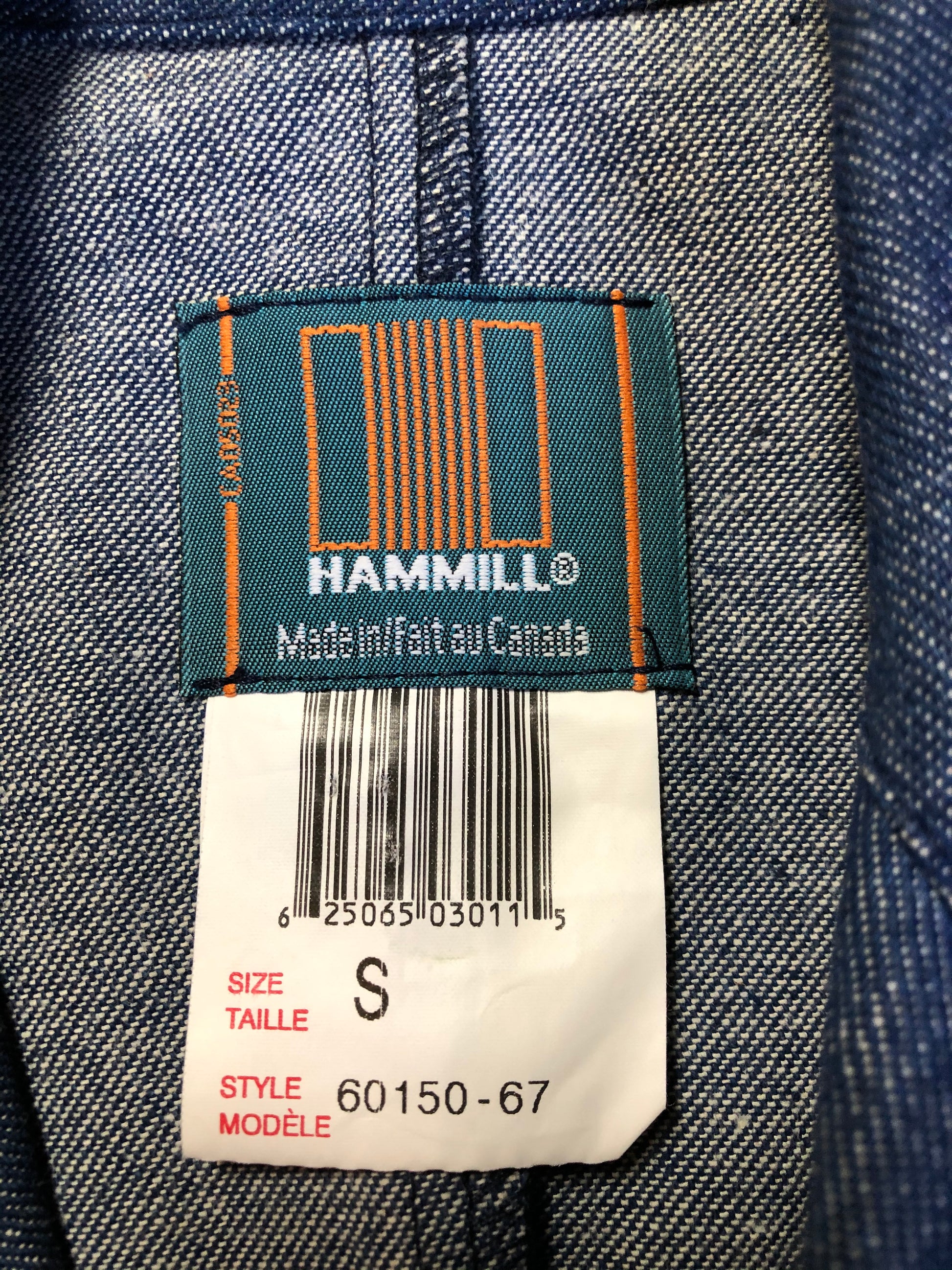 Kingspier Vintage - Hamill denim jacket in a medium wash with button closures, three patch pockets on the front and one inside breast pocket. Made in Canada. Size small.