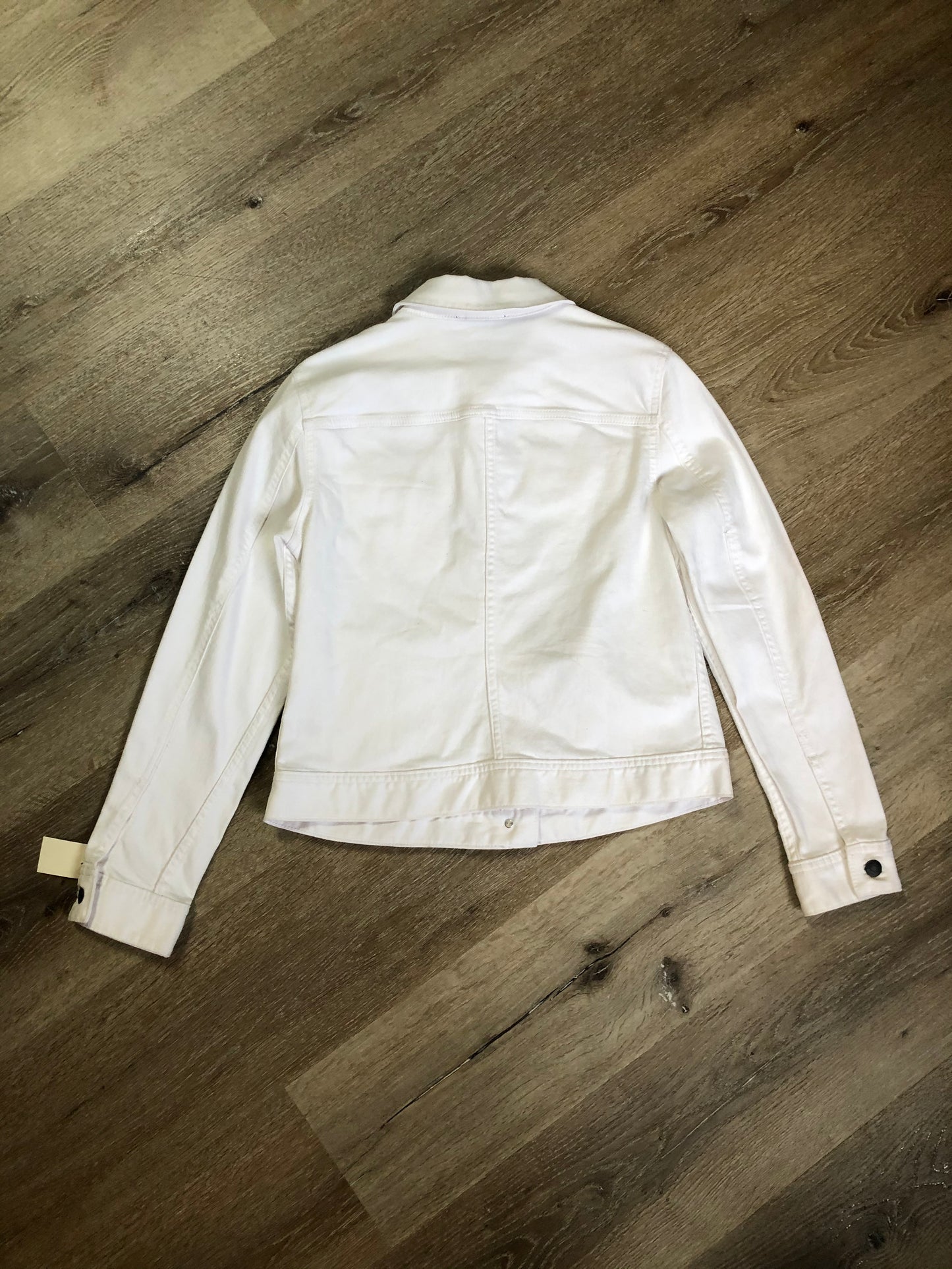 Kingspier Vintage - Talbots denim jacket in white with button closures, two vertical pockets and two flap pockets on the chest. Size small petite.