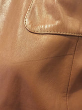Load image into Gallery viewer, Kingspier Vintage - Scrambler light brown leather jacket with button closures and flap pockets. Size 42M.
