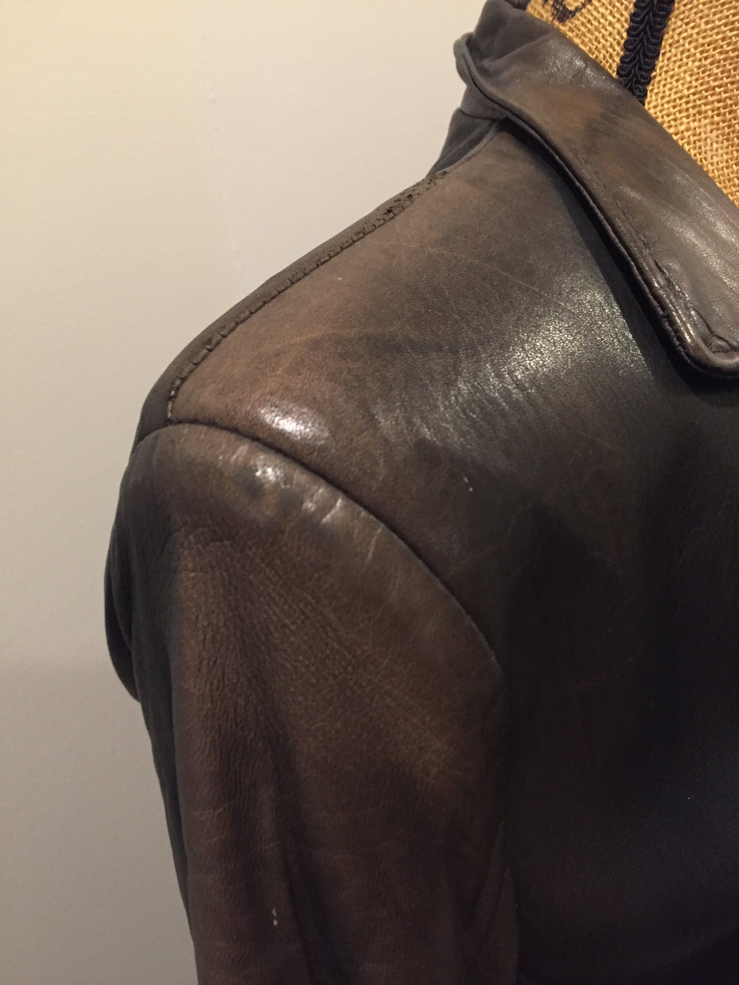 Kingspier Vintage - Cito Leather black leather jacket with red diamond pattern, welt pockets and princess seams. Size 7.