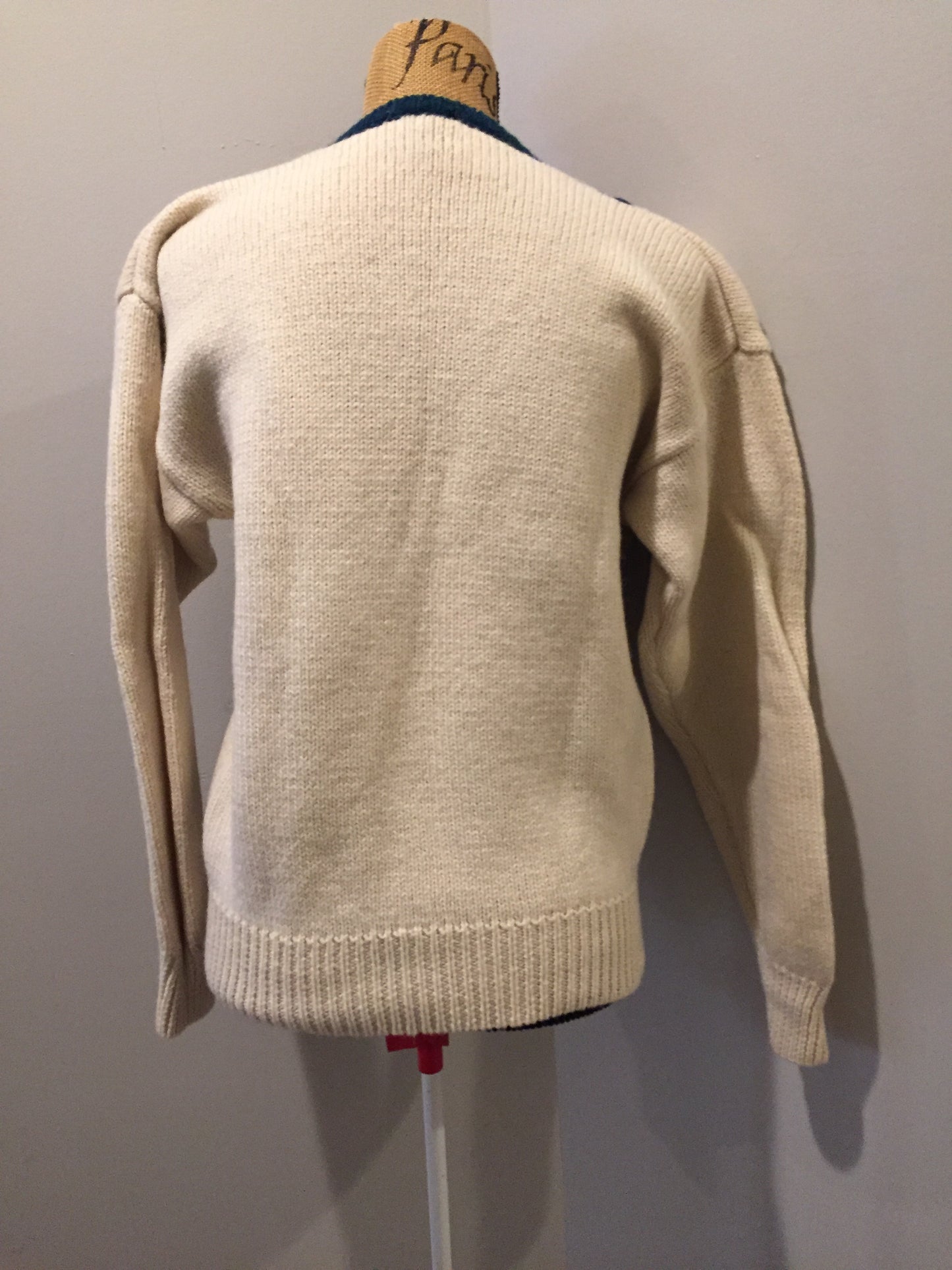 Kingspier Vintage - Vintage “Gant” sweater in cream, green and purple. Size medium.
