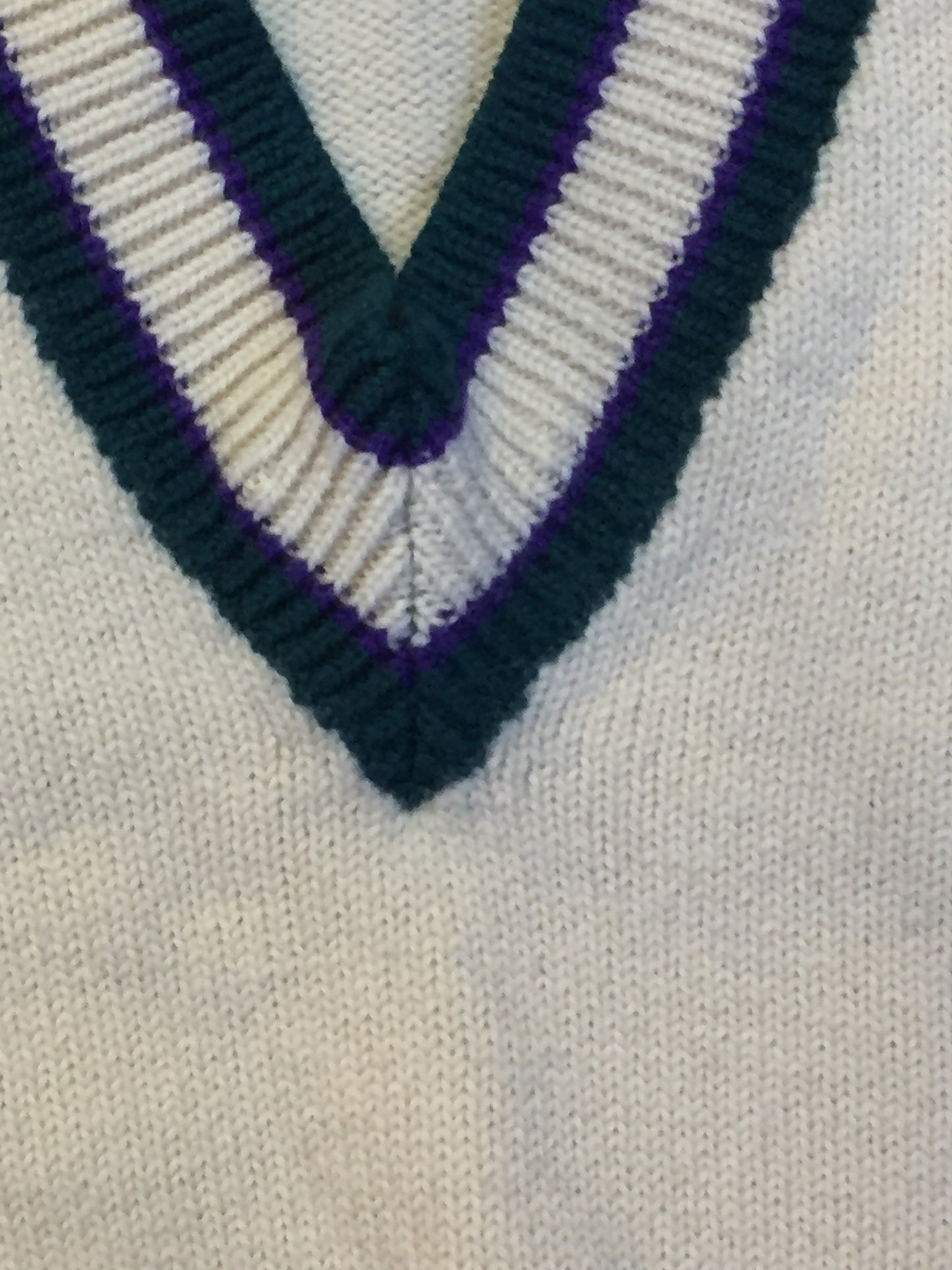 Kingspier Vintage - Vintage “Gant” sweater in cream, green and purple. Size medium.