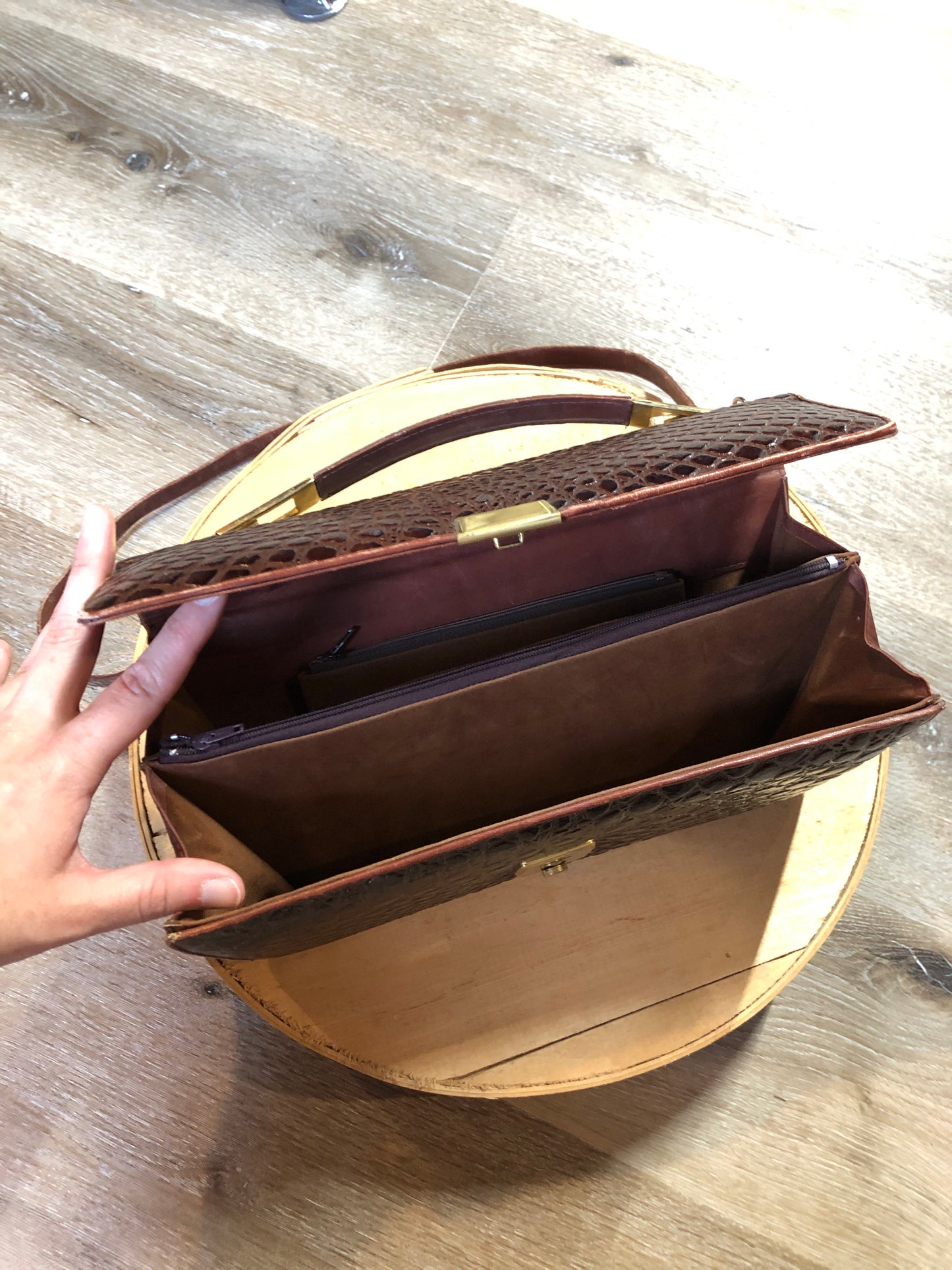 Kingspier Vintage - Dark brown reptile handbag with top handle, brass hardware, push button front clasp, detachable shoulder strap, inside pockets and leather lining.