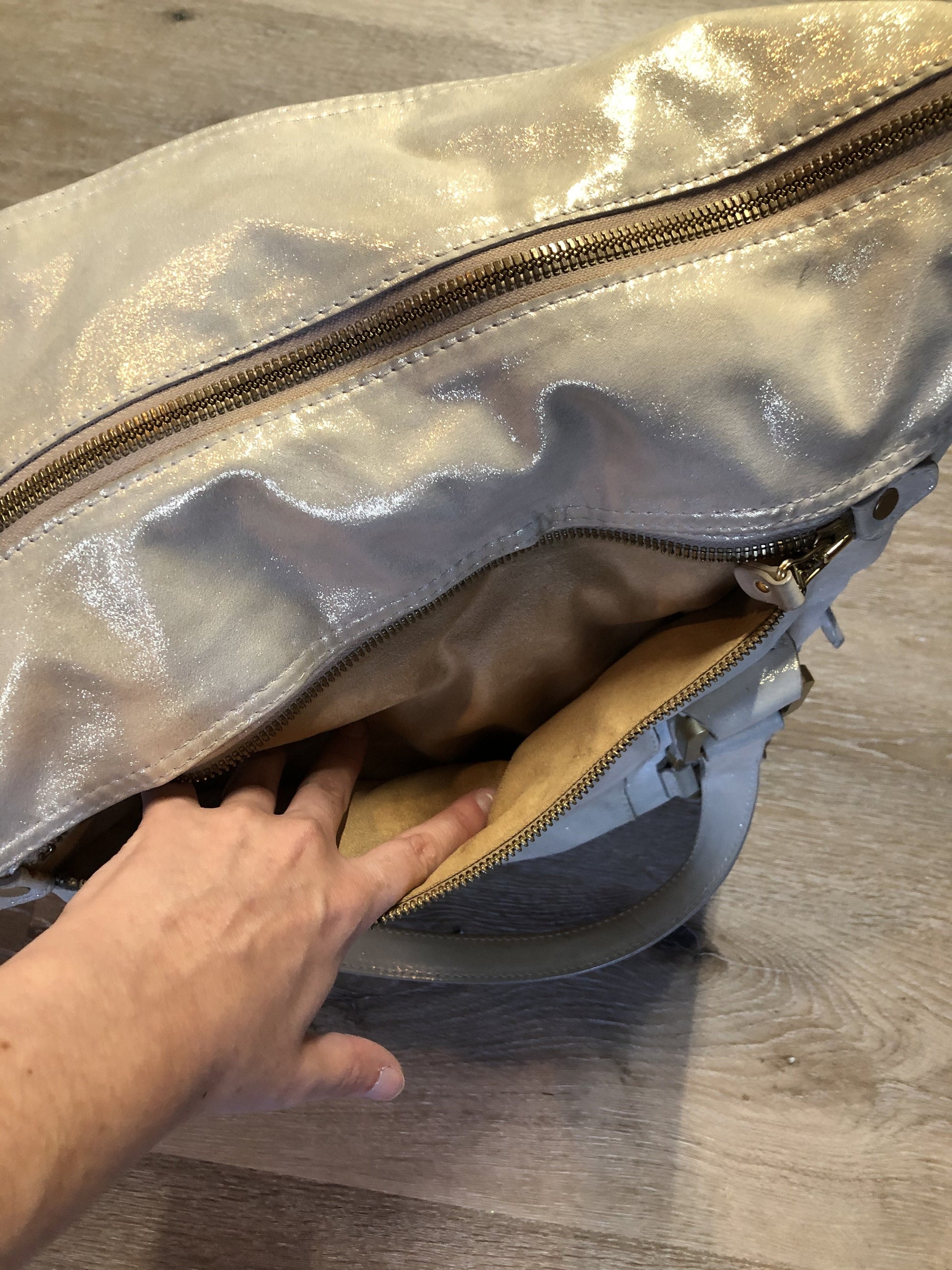 Kingspier Vintage - Authentic Jimmy Choo Melena XL tote in Iridescent white calfskin leather with zip closures, gold hardware and suede lining.
