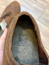 Load image into Gallery viewer, Vintage Prospector 1980’s NWT deadstock brown leather five eyelet wingtip brogue derby shoe.

Made in Canada
Size 8.5 US mens
