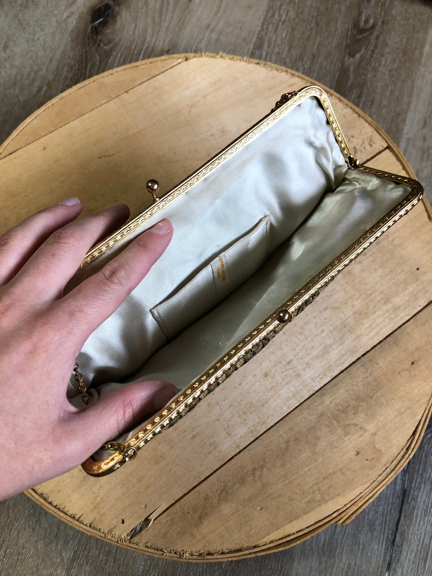 Kingspier Vintage - Tapestry handbag with brass chain and hardware. Made in West Germany.