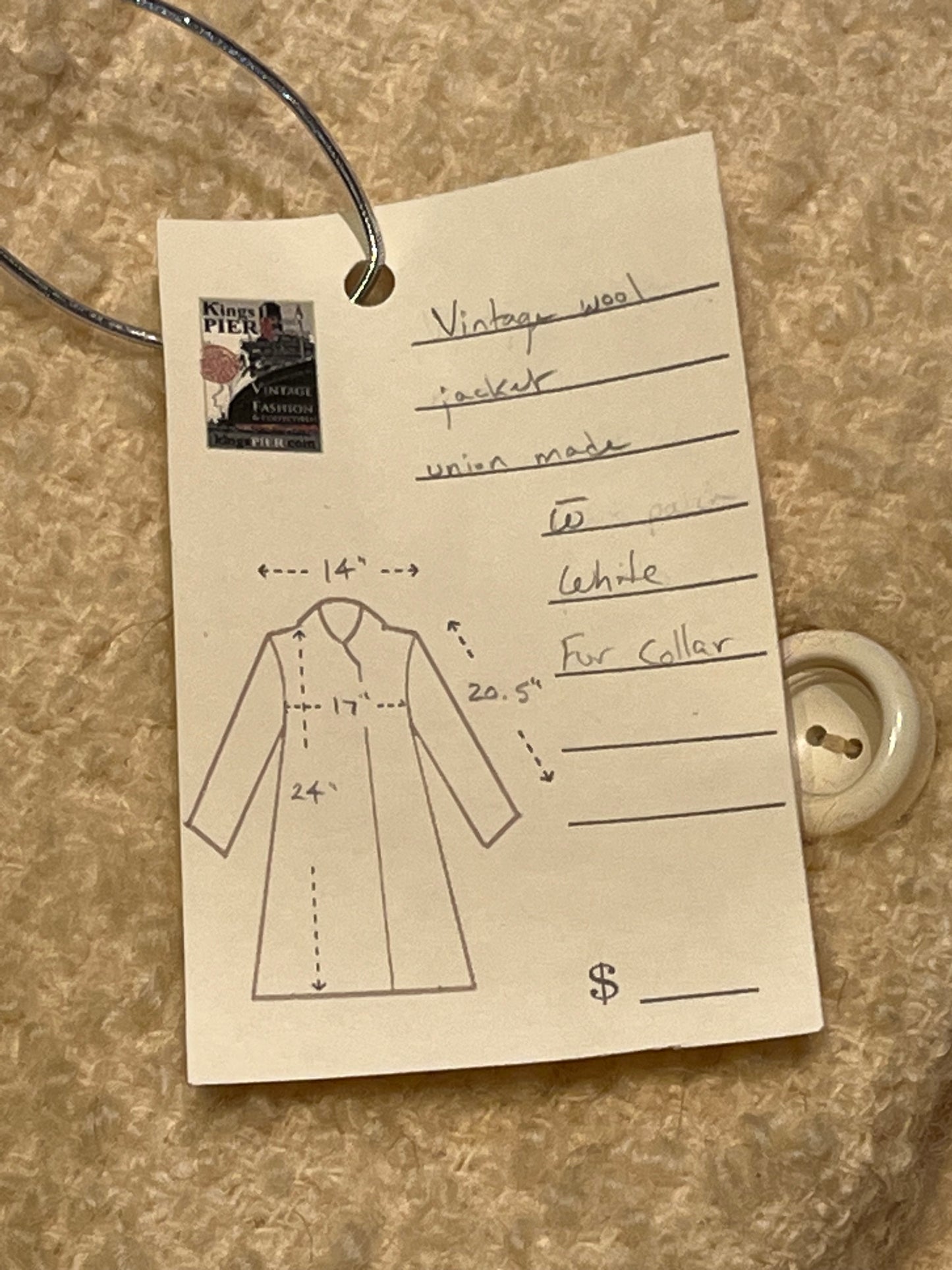 Vintage persian lamb white fur jacket with white Fur Collar, button closures and two front pockets.
Union made in Canada
Chest 34”