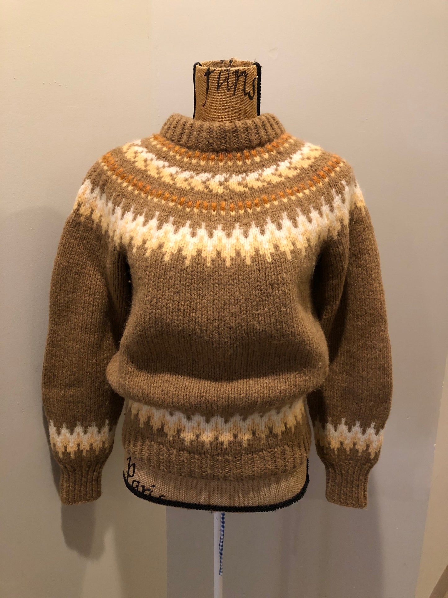 Kingspier Vintage - Handknit wool lopi sweater with browns, cream and yellow design. Made in Scotland. Size small/ XS.