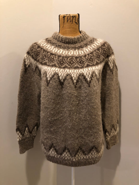 Kingspier Vintage - Handknit natural wool lopi sweater with brown and cream design. Made in Nova Scotia, Canada. Size medium.