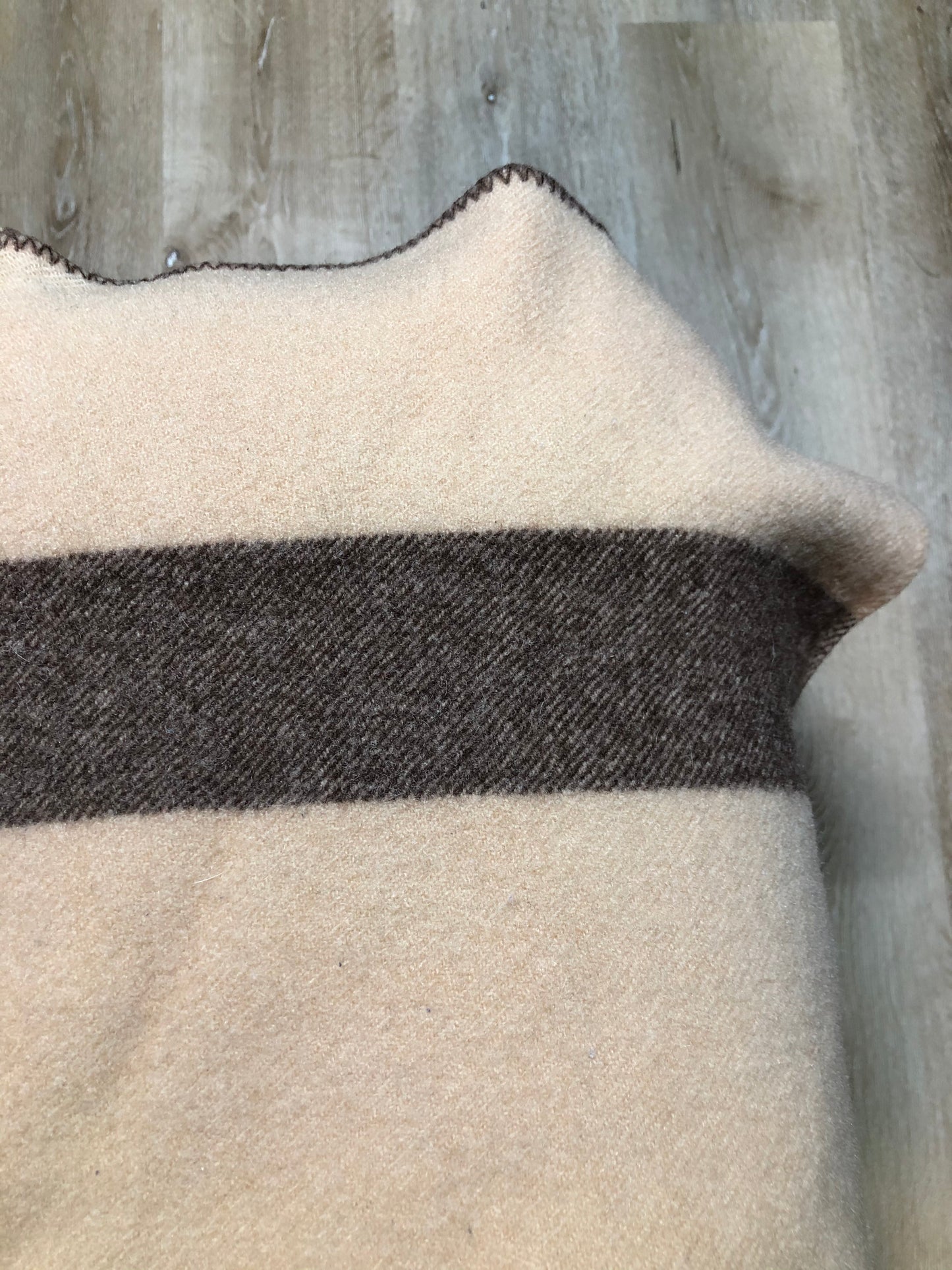 Kingspier Vintage - Vintage beige 100% Wool small blanket or throw with brown stripe.