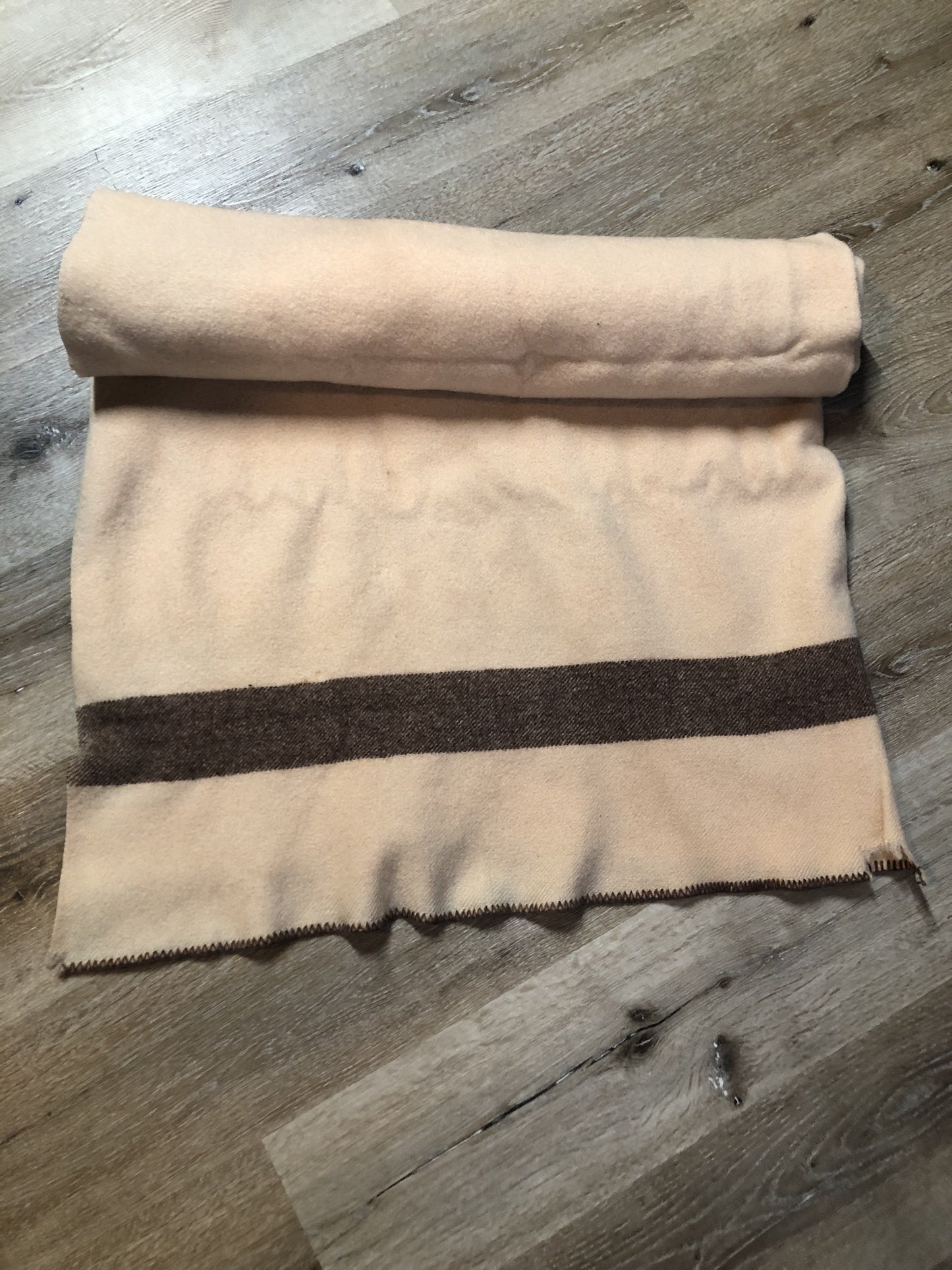 Kingspier Vintage - Vintage beige 100% Wool small blanket or throw with brown stripe.
