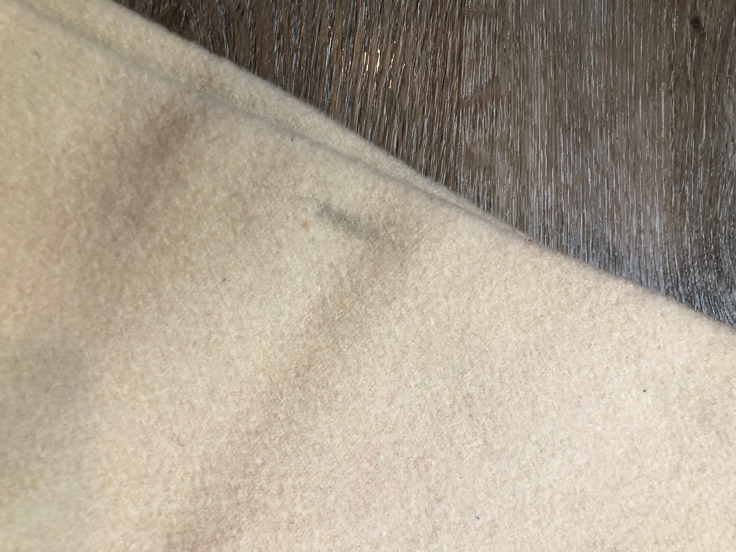 Kingspier Vintage - Vintage Eatonia beige with light pink stripe wool blanket