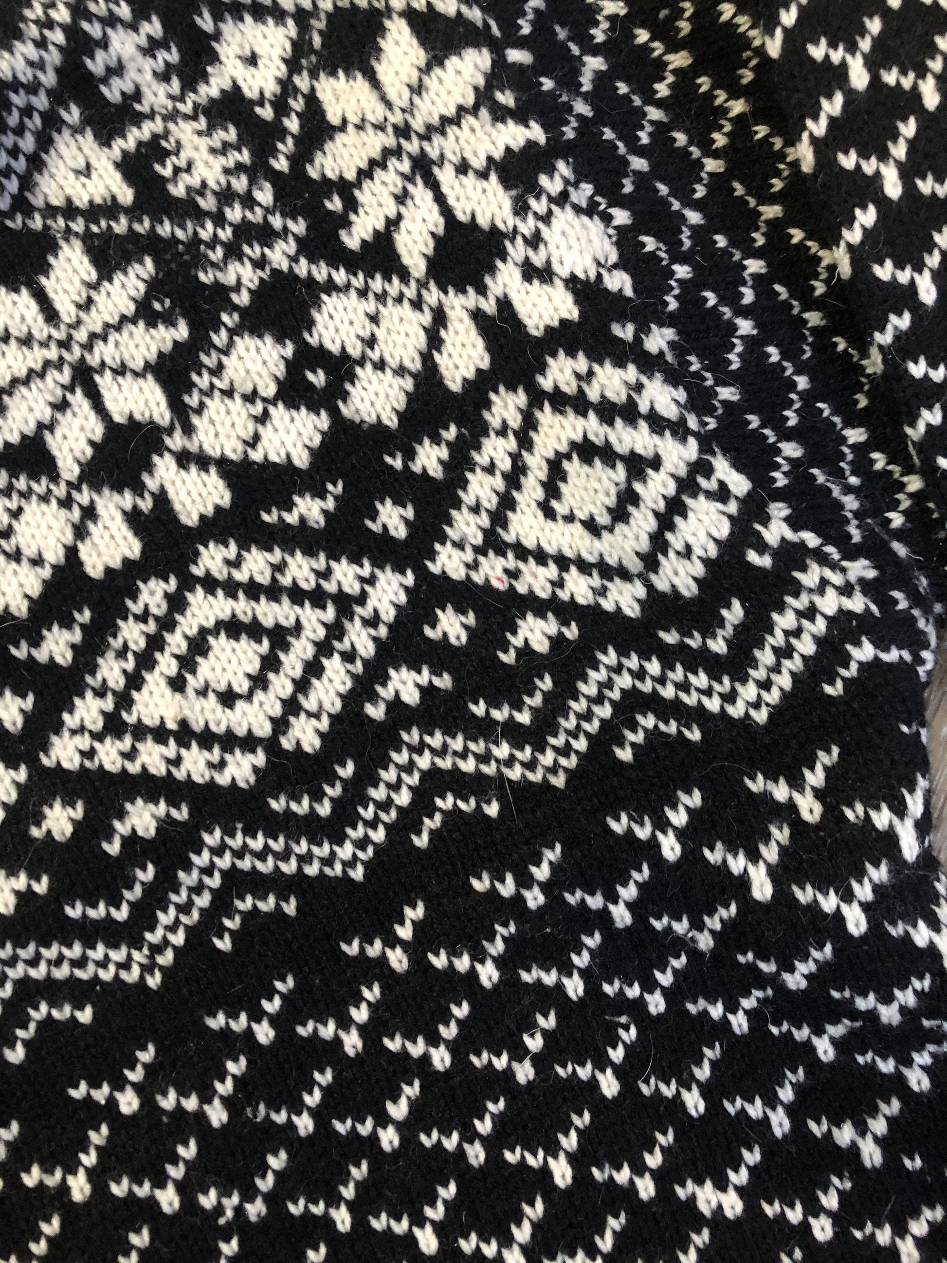 Vintage and Handmade “Made for Norway” 100% wool cardigan in a colourful Norwegian pattern with pewter clasps. Made in Norway - Kingspier Vintage