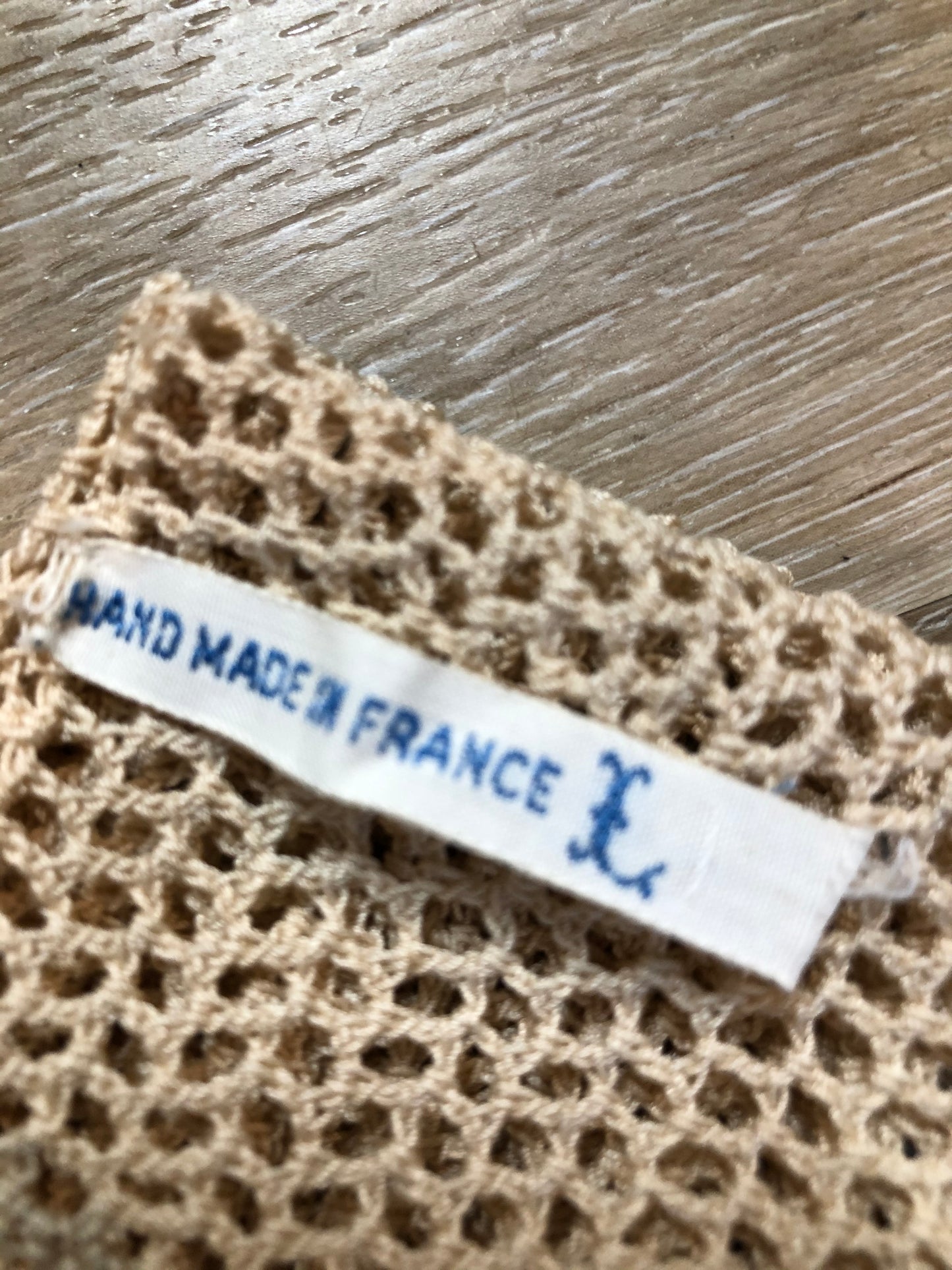 Kingspier Vintage - Vintage beige crochet lightweight gloves, Made in France, Womens size small with some stretch.