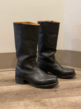 Load image into Gallery viewer, Vintage Frye 77046 black leather boots. Leather lined with synthetic soles. Made in USA.  Size 10M/ 12W US, 43 EUR
