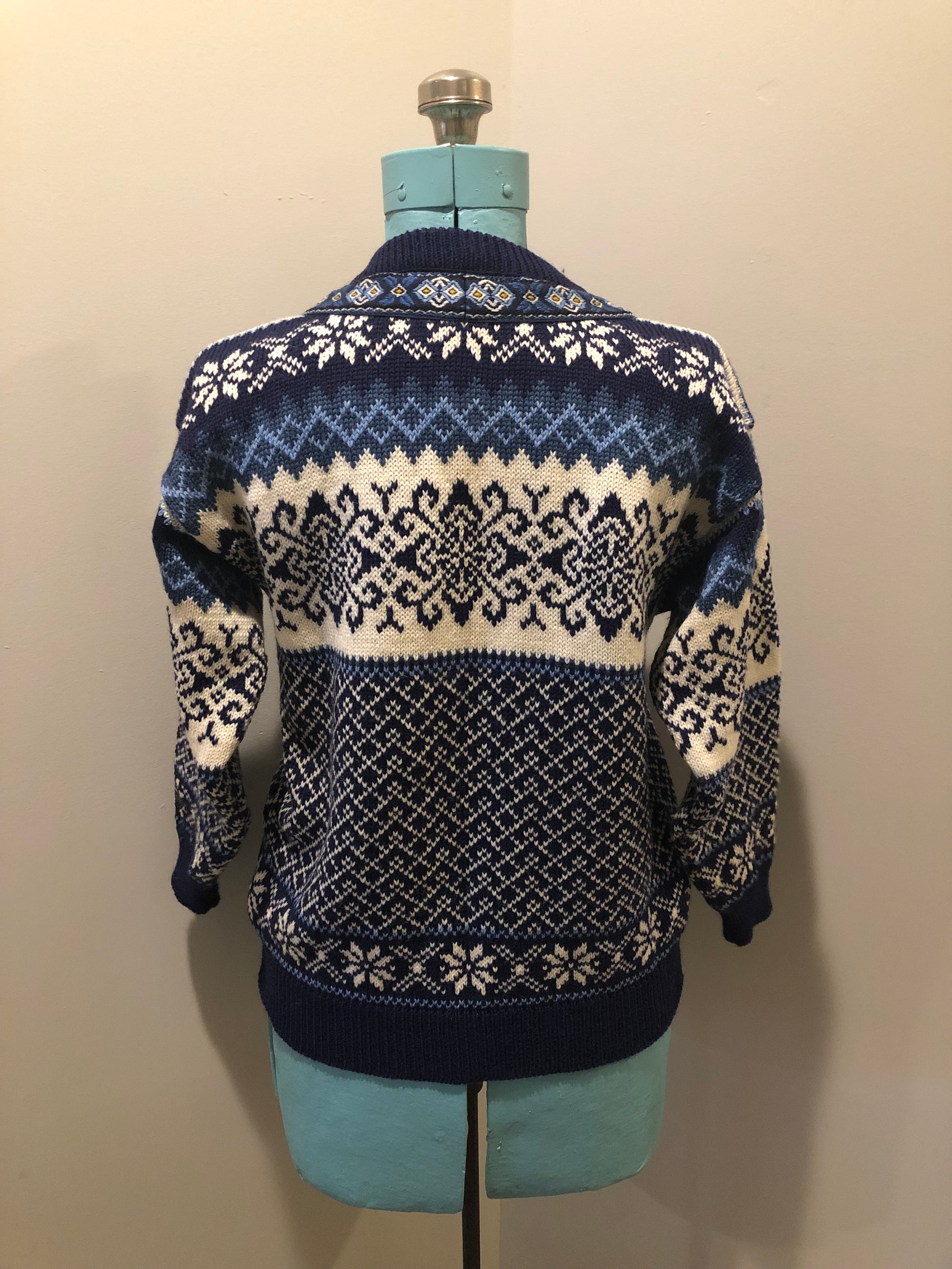 Vintage Nordstrikk 100% wool quarter cut jumper with colourful blue and yellow Norwegian pattern and pewter clasps. Made in Norway  - Kingspier Vintage