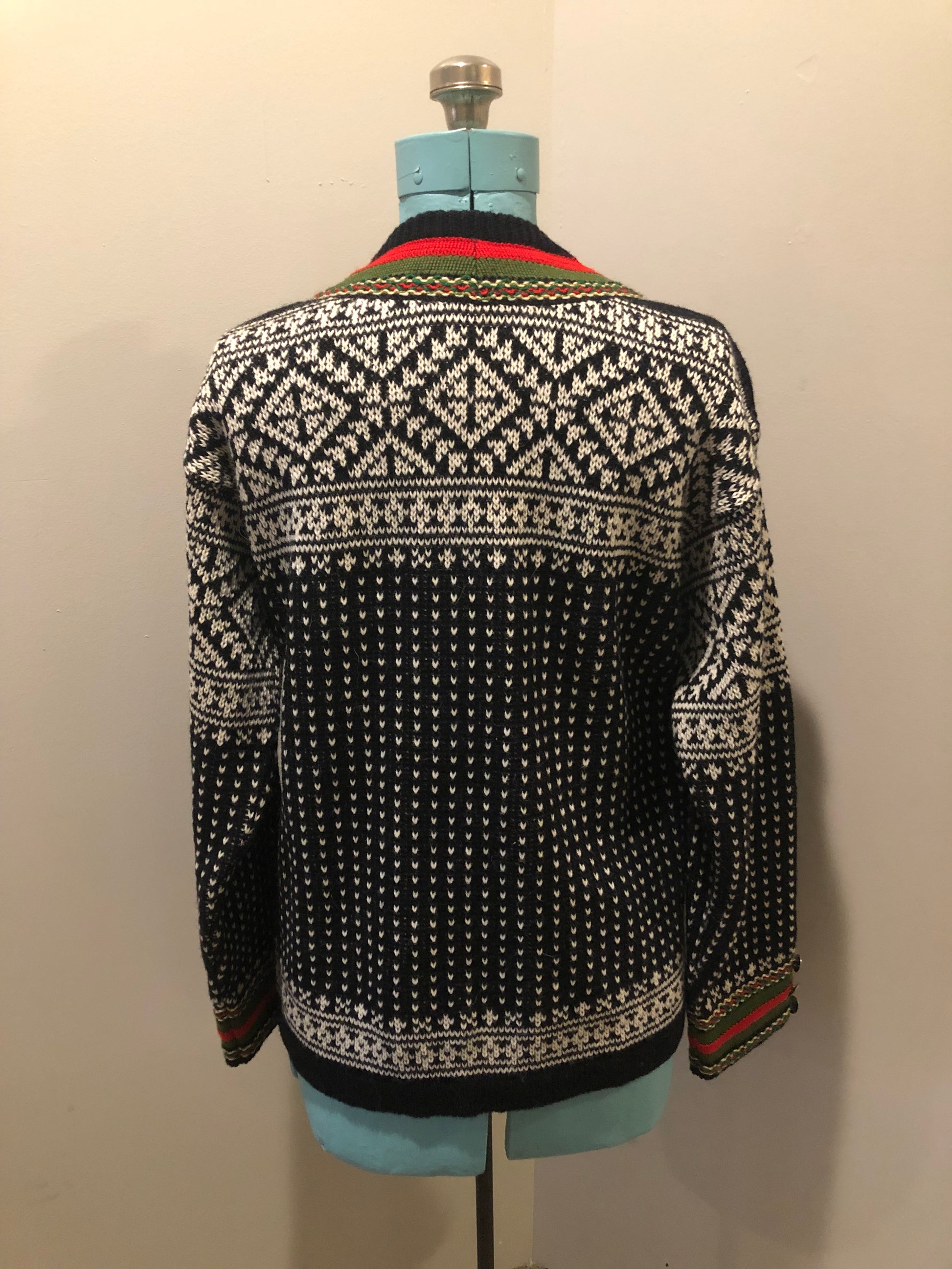 Vintage Nordstrikk 100% wool cardigan with colourful Norwegian pattern and pewter clasps. NWOT. Made in Norway - Kingspier Vintage