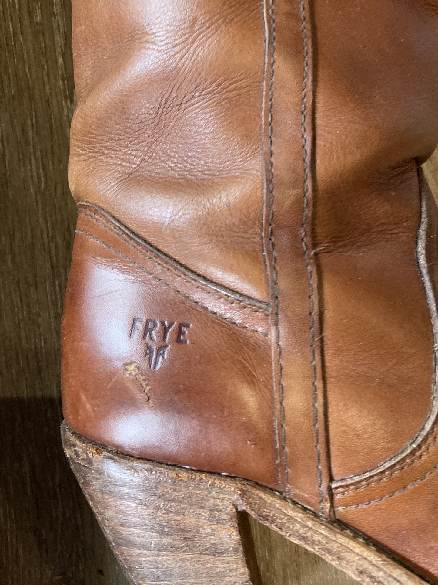 Vintage Frye brown leather knee high boots with 3" high heel. Size 7.5W US/ 38 EUR