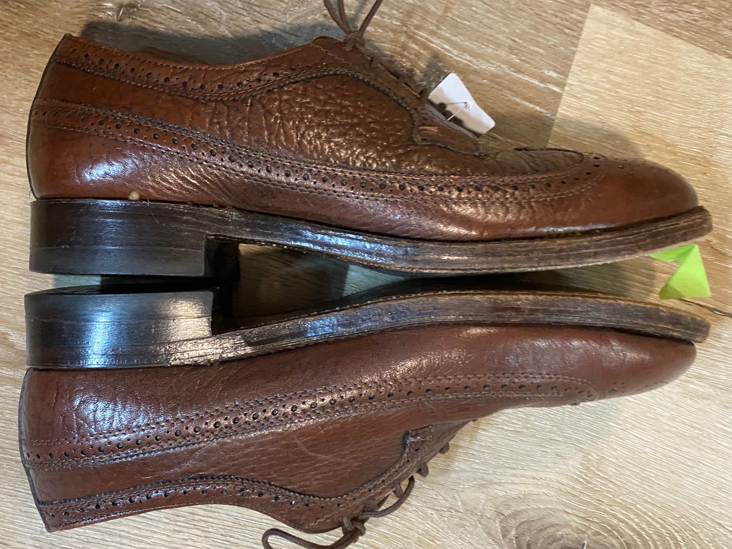 Kingspier Vintage - Brown Steel Toe Camel Skin Texture Leather Full Brogue Wingtip Derbies by Seco - Sizes: 11M 13W 44EURO, Made in Canada, eather Soles, Armotred Heels Made with Dupont Hypalon