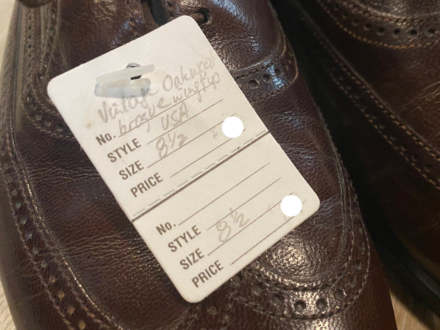 Kingspier Vintage - Dark Brown Quarter Brogue Wingtip Oxfords by Oakwoods - Sizes: 8.5M 10.5W 41-42EURO, Made in USA, Genuine Kidskin Uppers, Leather Soles, Rubber Heels